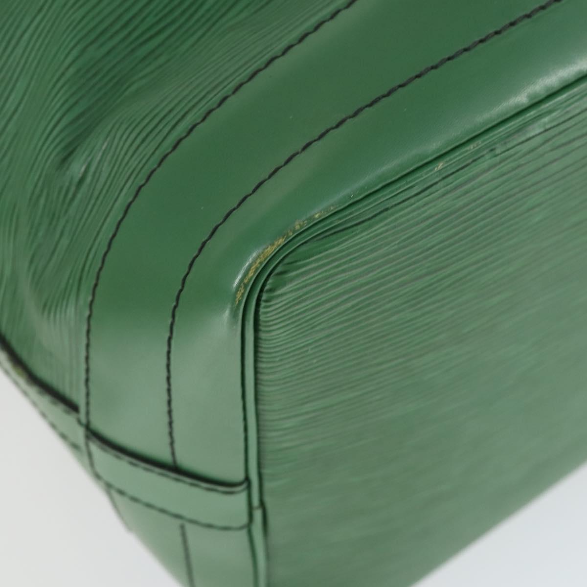 LOUIS VUITTON Epi Noe Shoulder Bag Green M44004 LV Auth 169347