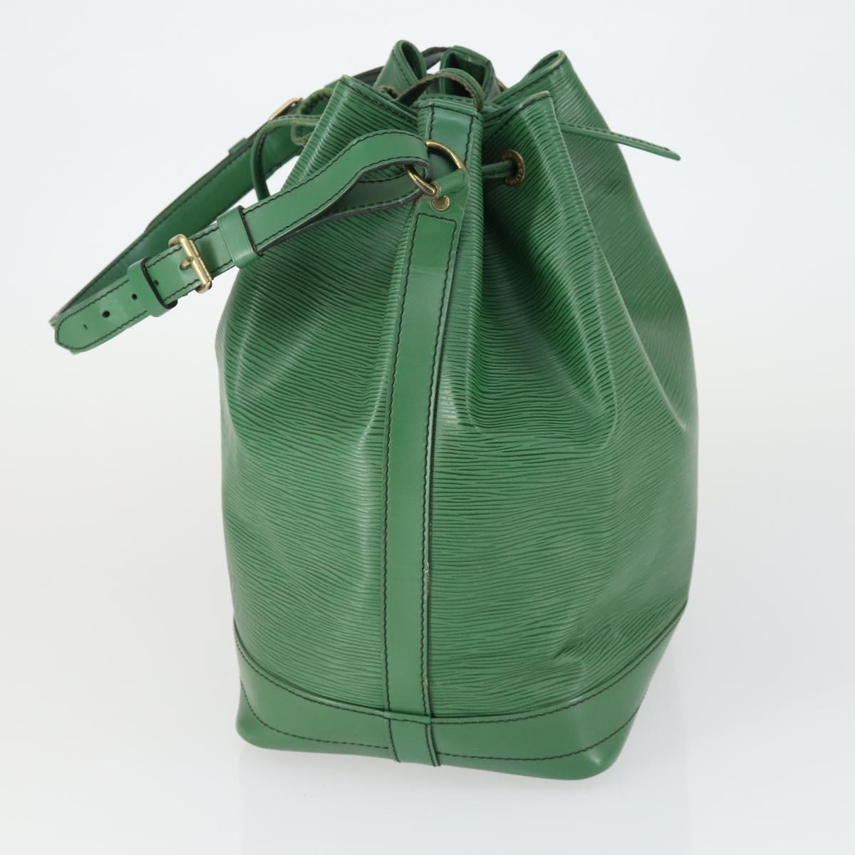 LOUIS VUITTON Epi Noe Shoulder Bag Green M44004 LV Auth 169347