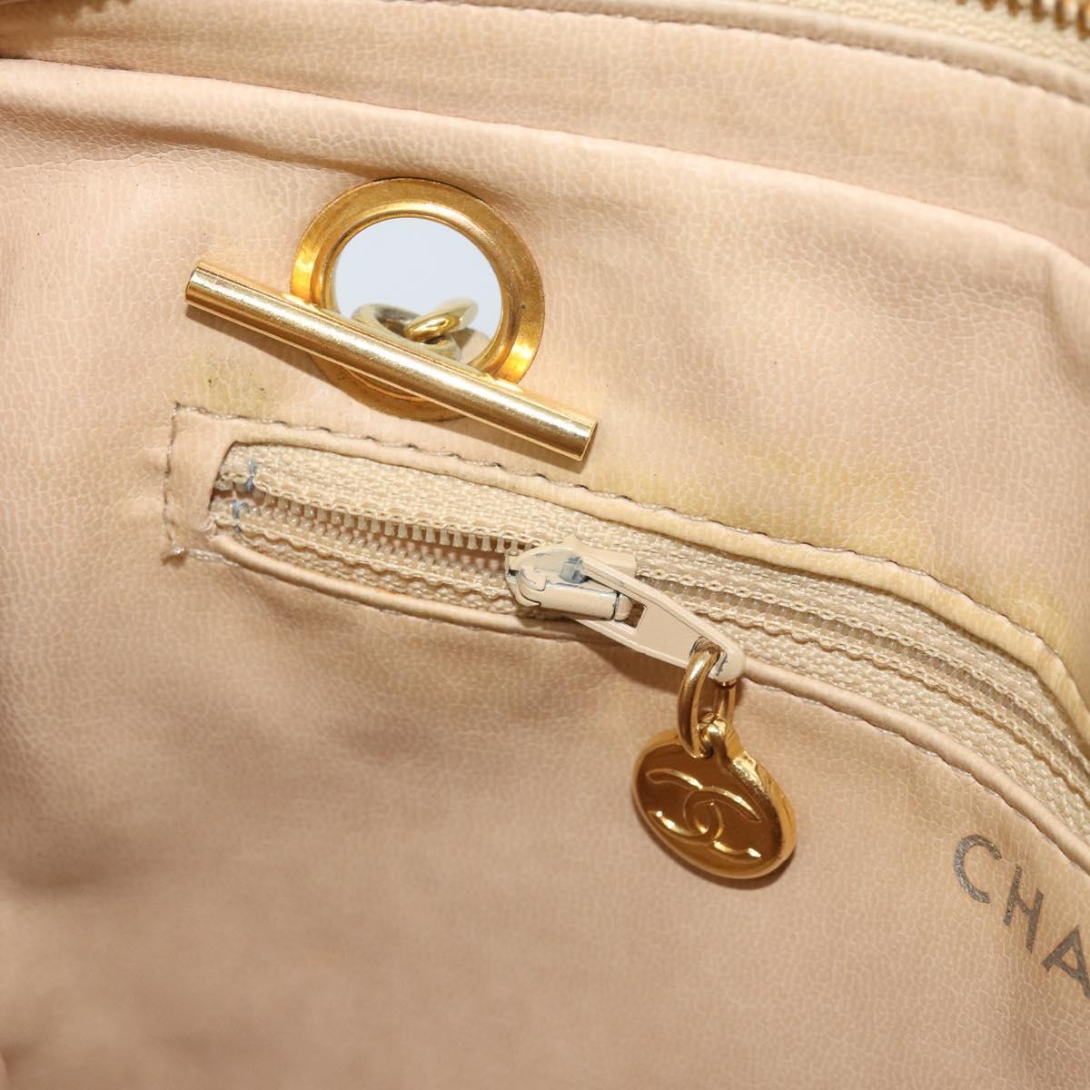 CHANEL Chain Matelasse Shoulder Bag Leather Beige Gold CC Auth 169546