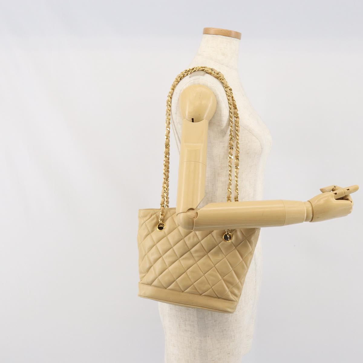 CHANEL Chain Matelasse Shoulder Bag Leather Beige Gold CC Auth 169546