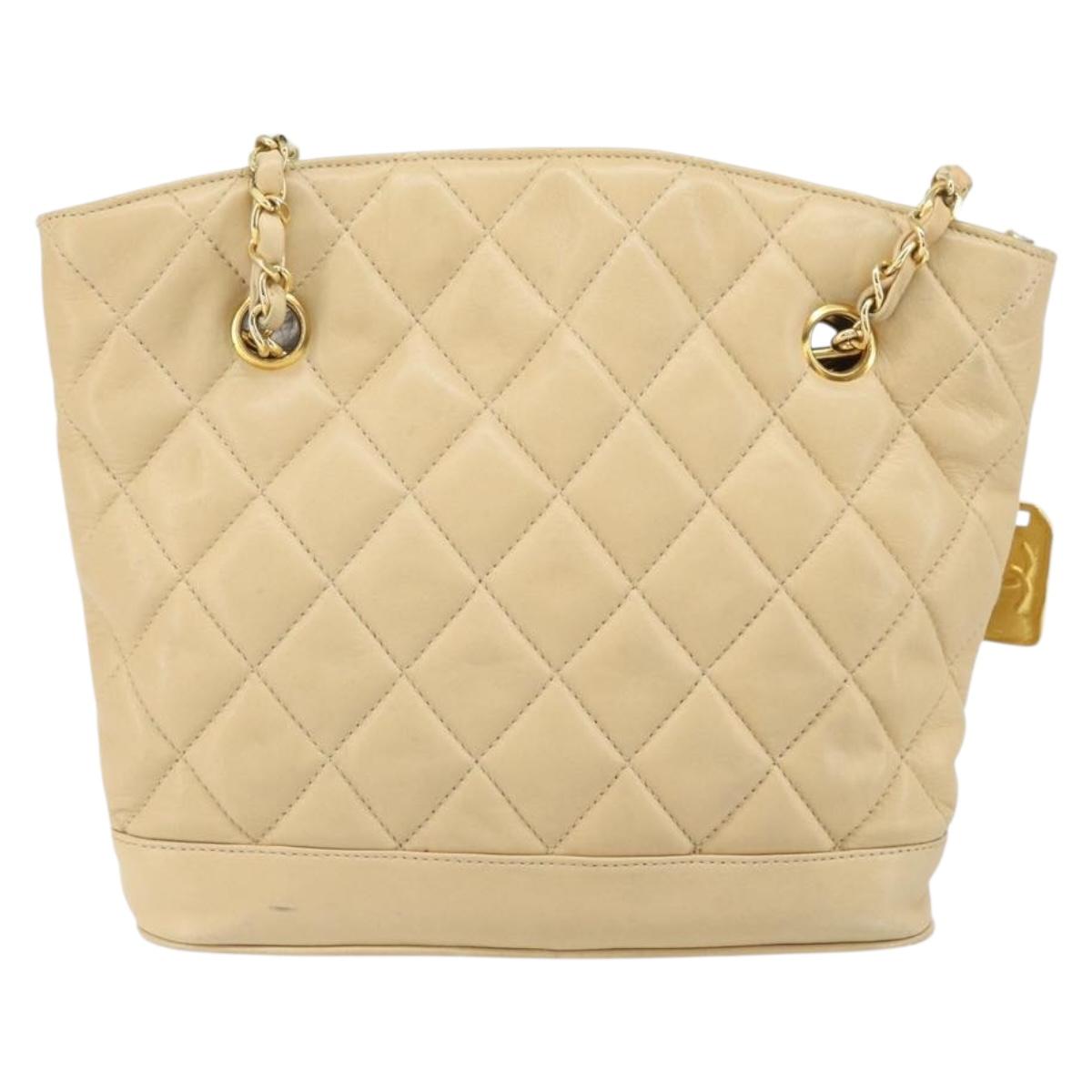 CHANEL Chain Matelasse Shoulder Bag Leather Beige Gold CC Auth 169546