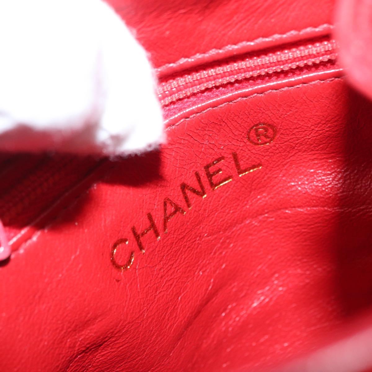 CHANEL Chain Shoulder Pouch Matelasse Leather Red Gold CC Auth 169581