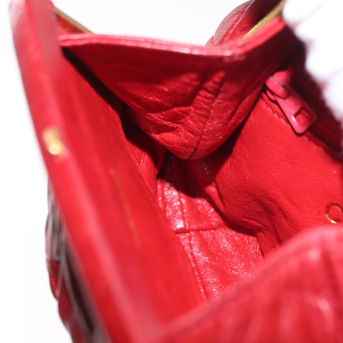 CHANEL Chain Shoulder Pouch Matelasse Leather Red Gold CC Auth 169581