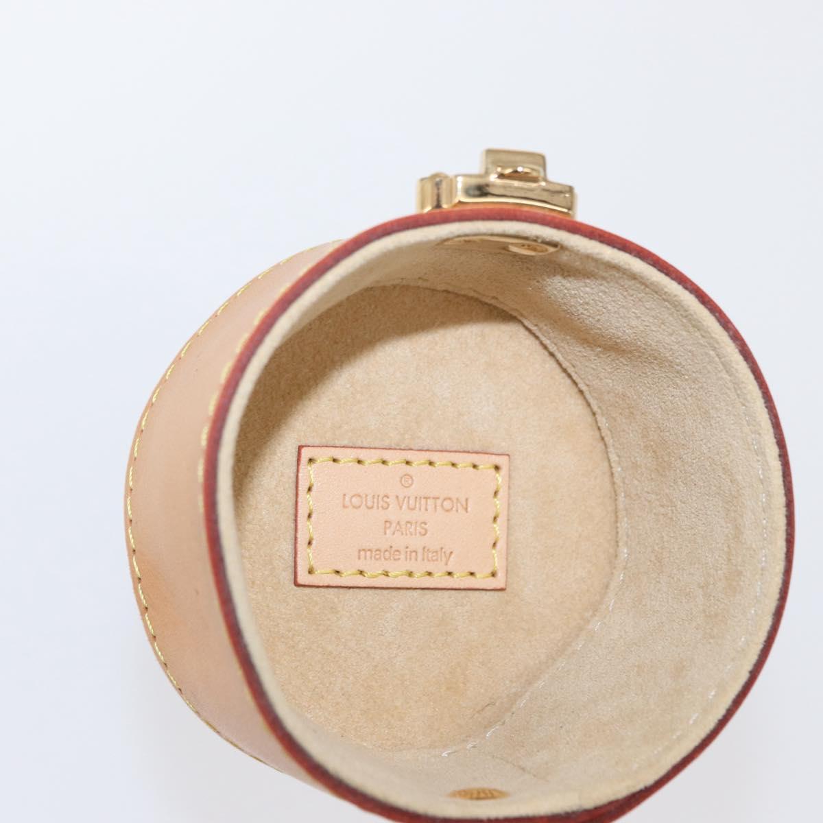 LOUIS VUITTON Nomad Travel Case Beige LV Auth 169583V