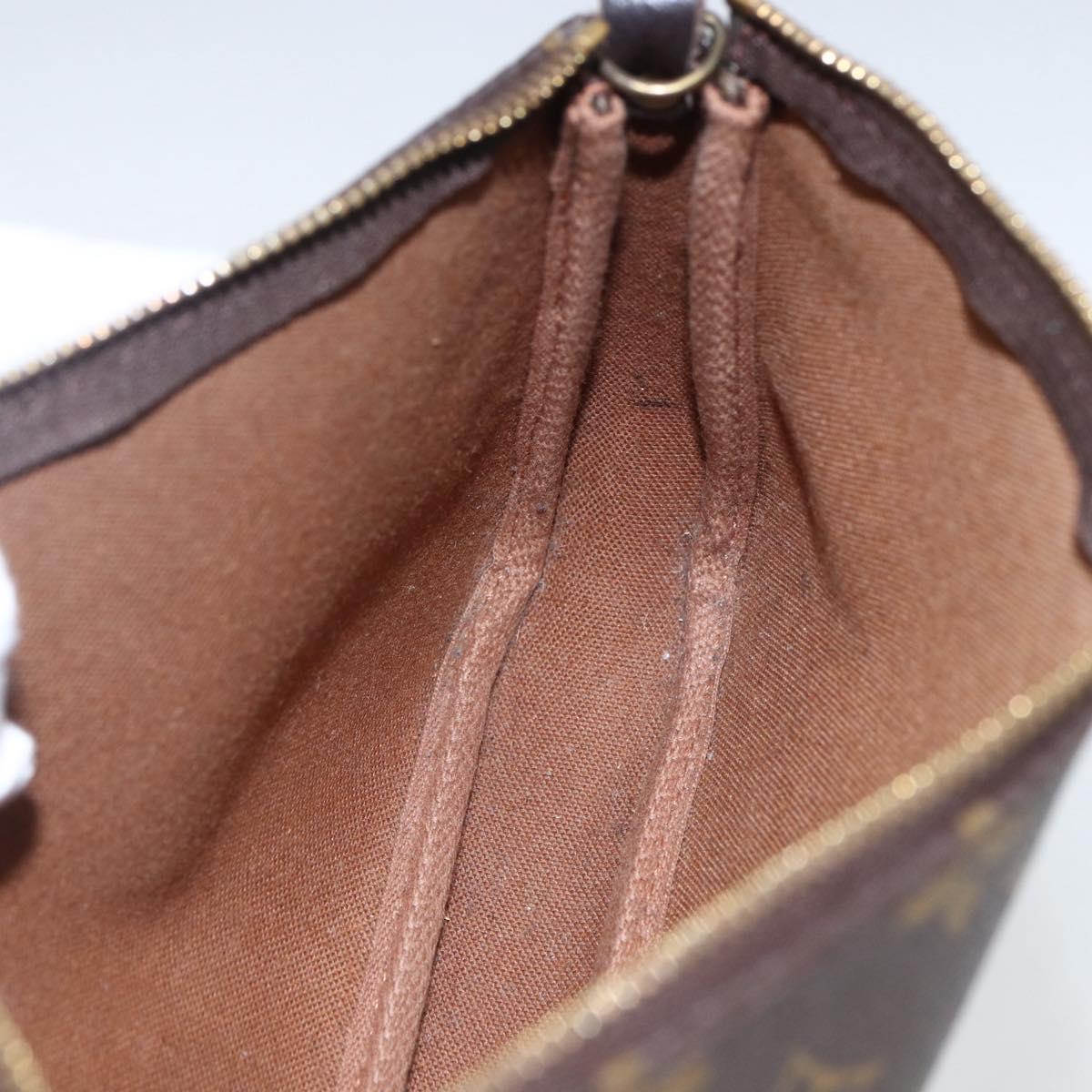 LOUIS VUITTON Monogram Pochette Accessoires Pouch M51980 LV Auth 169611