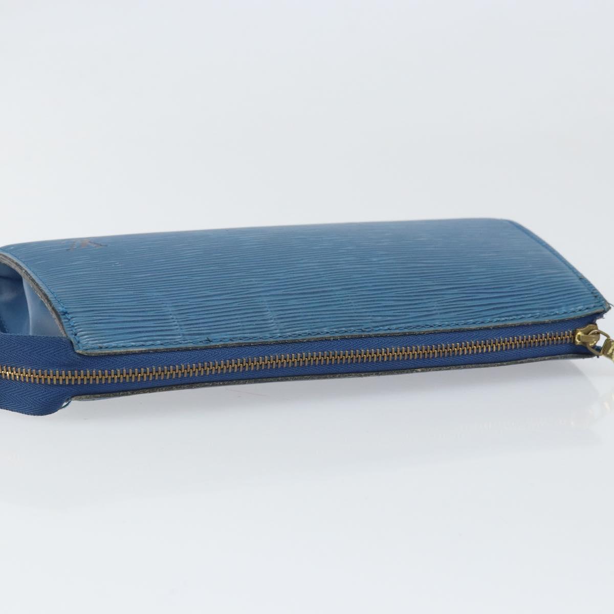 LOUIS VUITTON Epi Pochette Accessoires Pouch Blue M52985 LV Auth 169639