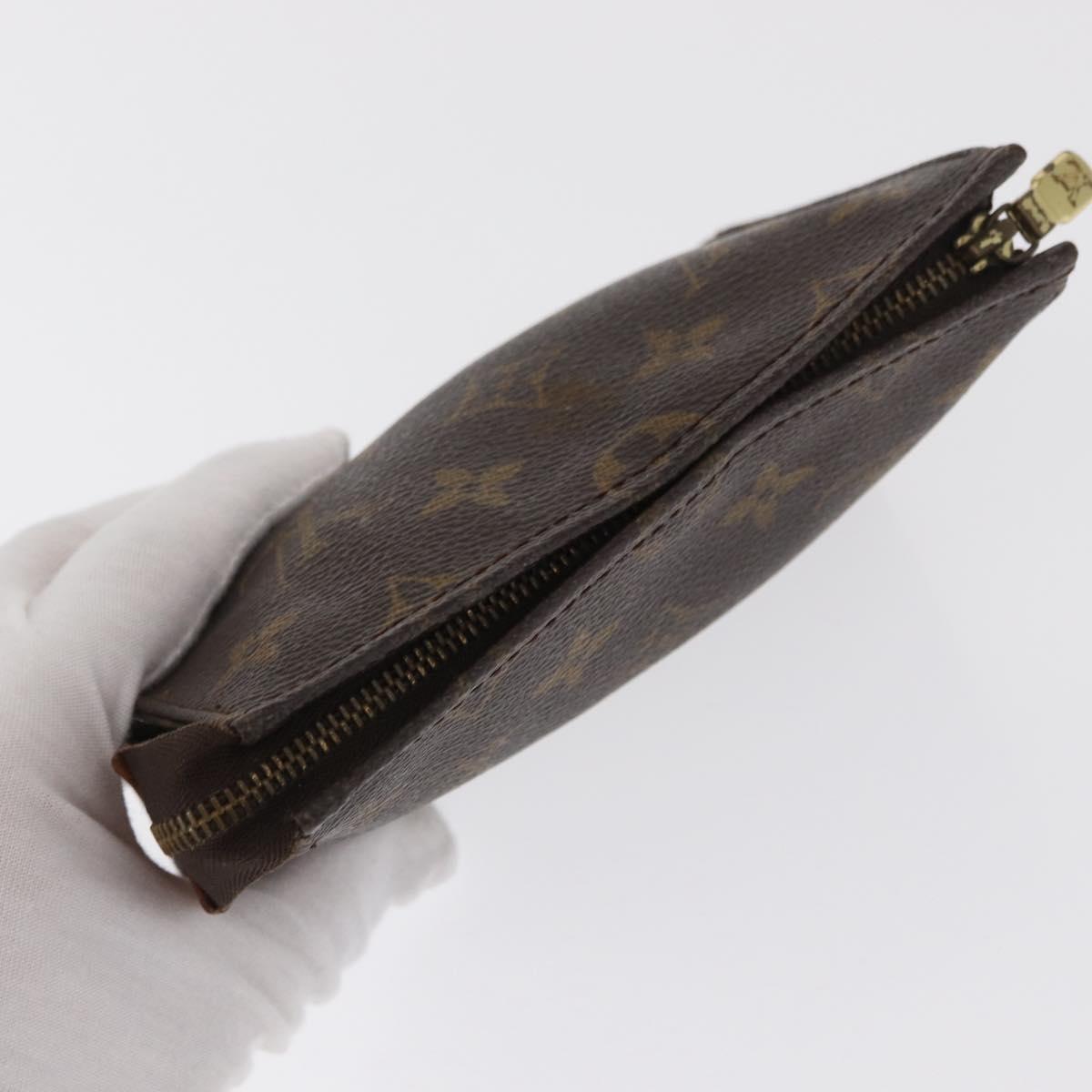 LOUIS VUITTON Monogram Poche Toilette 15 Pouch M47546 LV Auth 169652