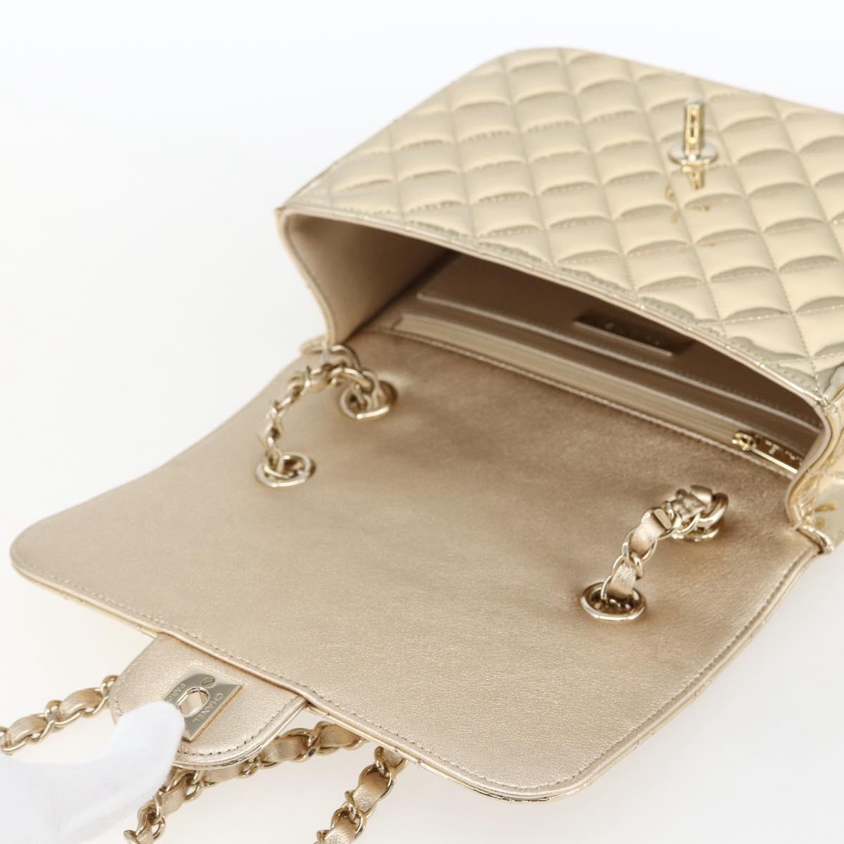 CHANEL Matelasse Backpack Patent leather Gold CC Auth 169659SM