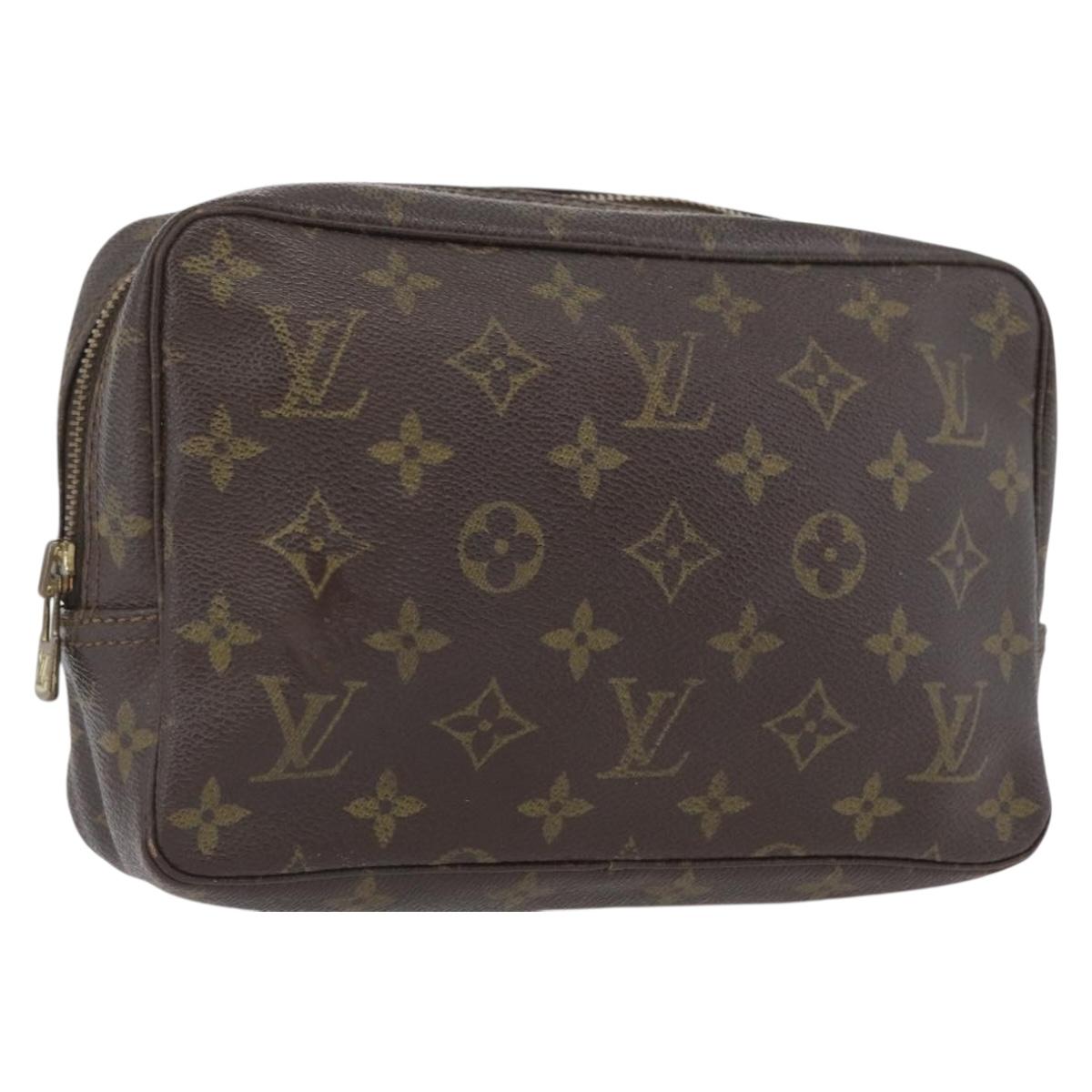 LOUIS VUITTON Monogram Trousse Toilette 23 Clutch Bag M47524 LV Auth 169796