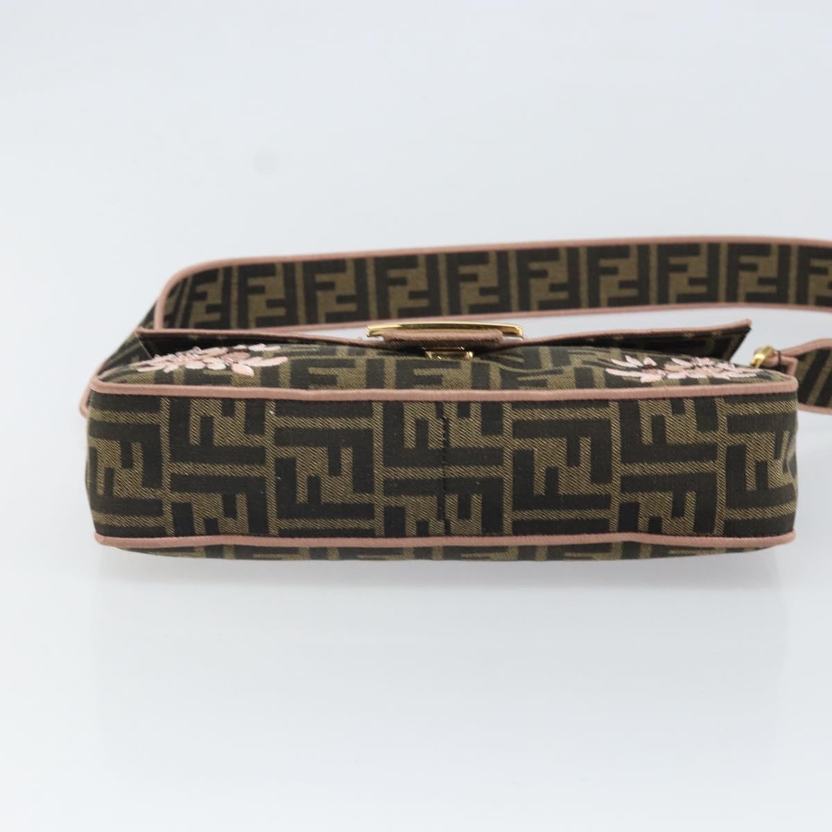 FENDI Zucca Canvas Shoulder Bag Black Brown gold Auth 169895SAM