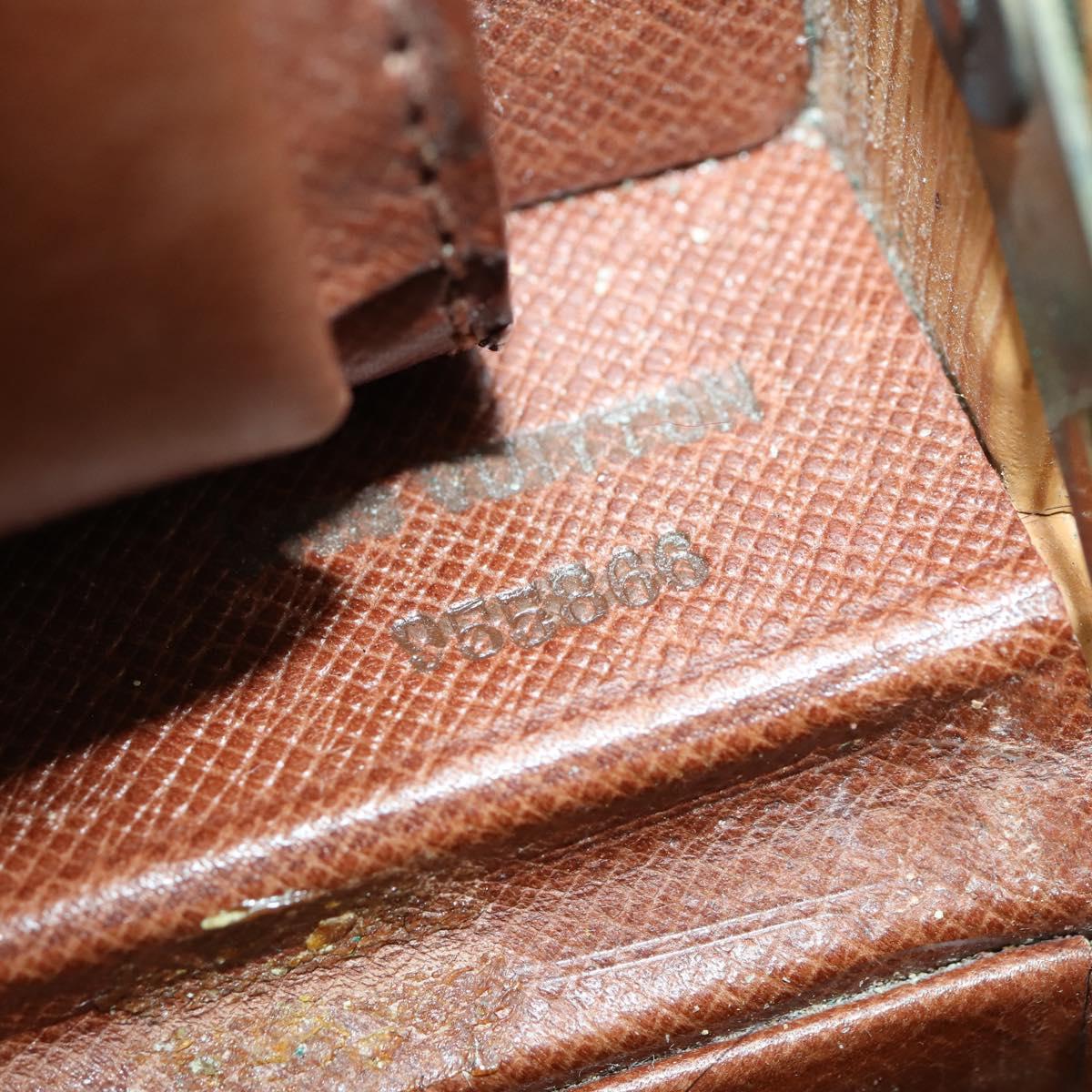 LOUIS VUITTON Epi President 45 Trunk Winnipeg Beige LV Auth 169988