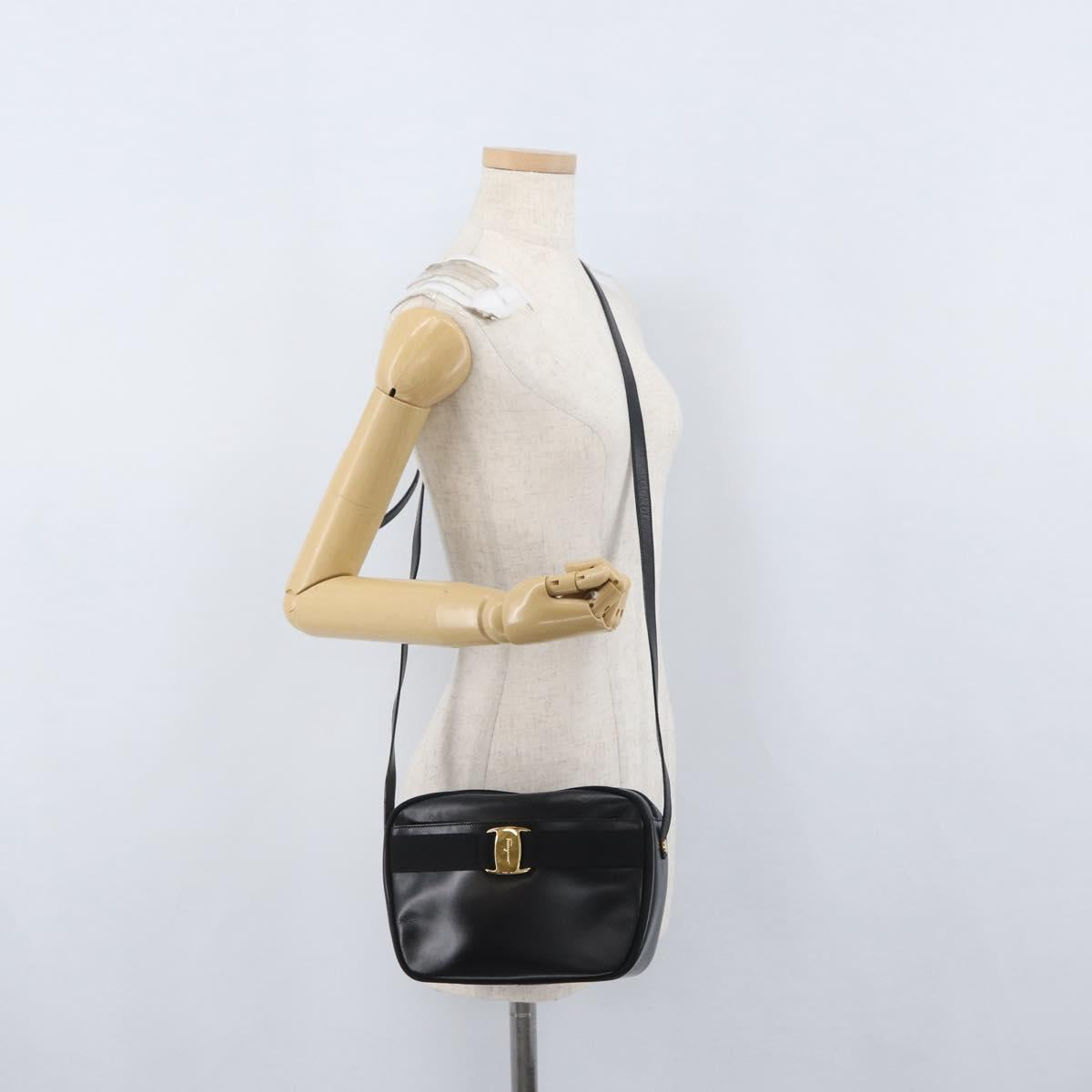 Salvatore Ferragamo Vala Shoulder Bag Leather Black Gold Auth 170076