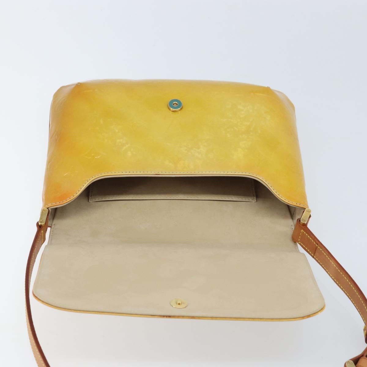 LOUIS VUITTON Monogram Vernis Thompson Street Bag Beige M91301 LV Auth 170091