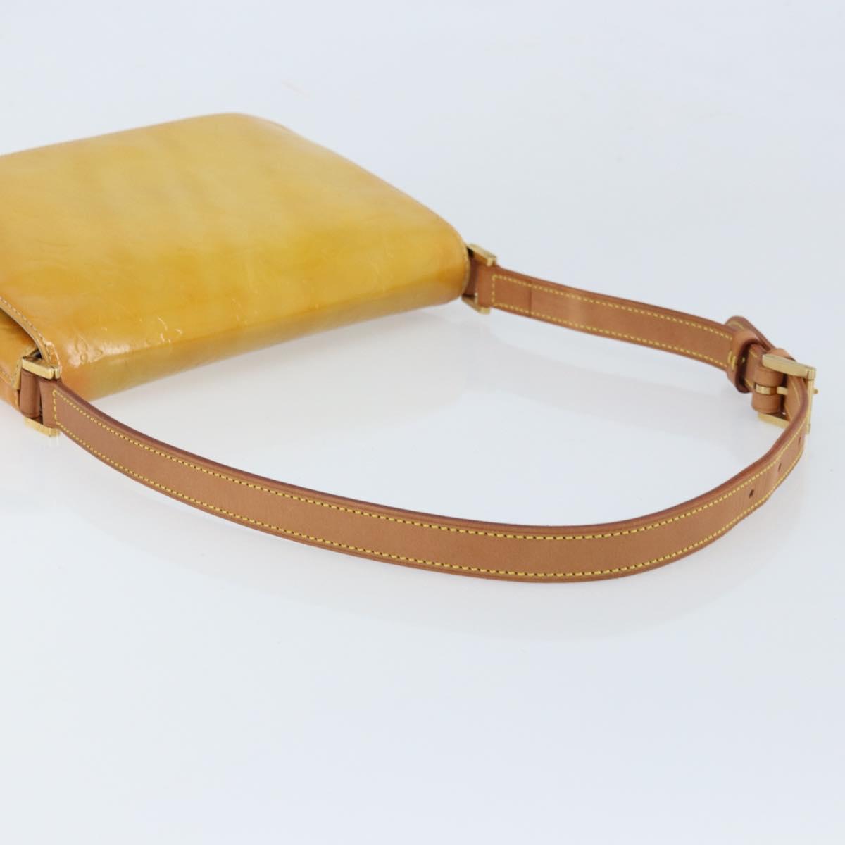 LOUIS VUITTON Monogram Vernis Thompson Street Bag Beige M91301 LV Auth 170091
