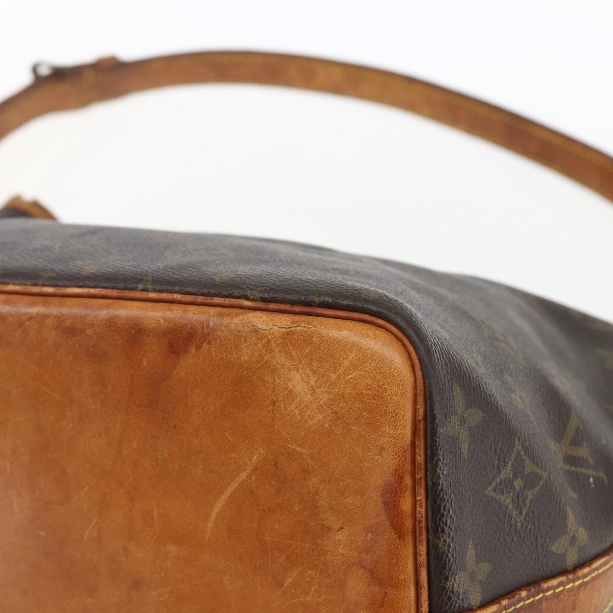 LOUIS VUITTON Monogram Petit Noe Shoulder Bag M42226 LV Auth 170103