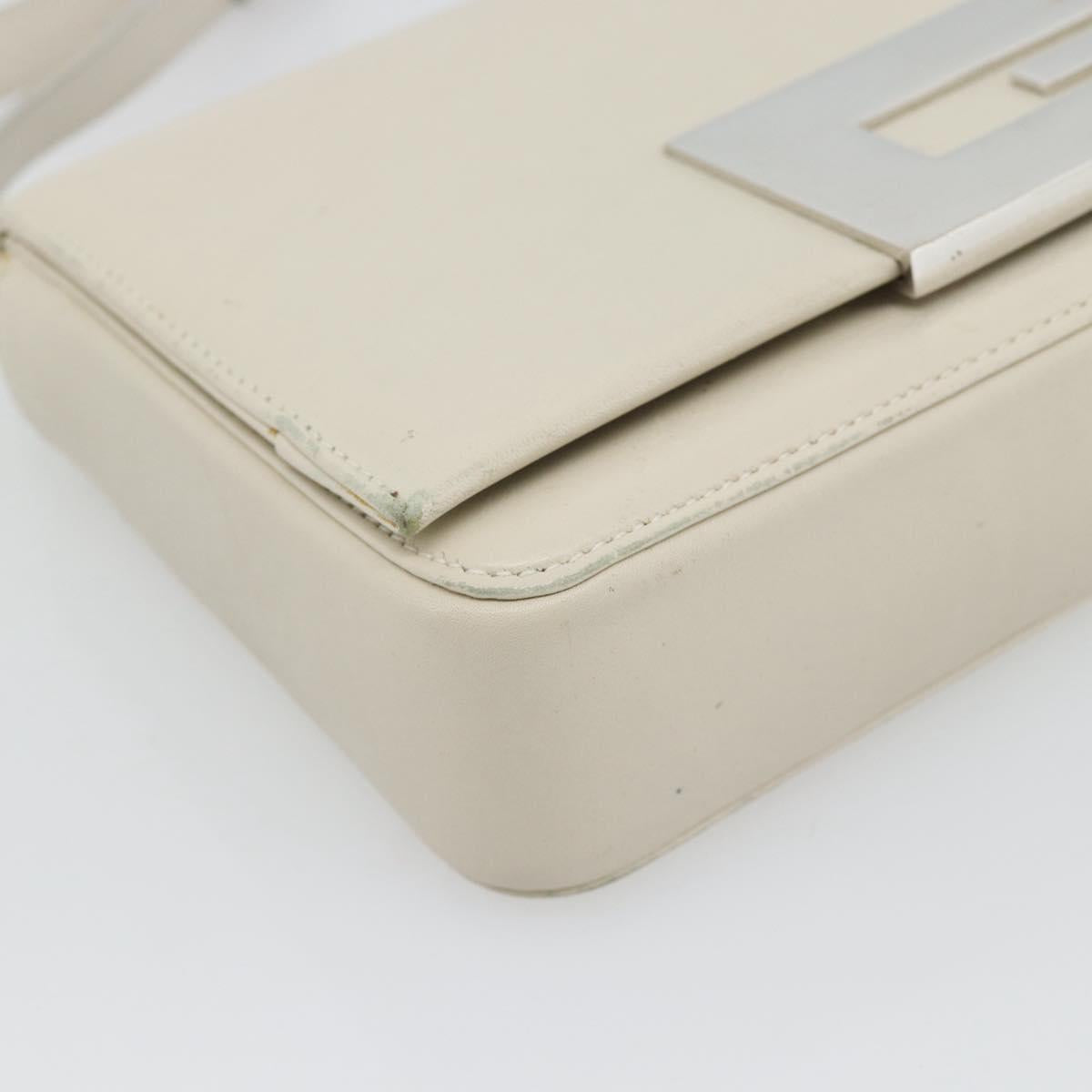 GUCCI Shoulder Bag Leather White Silver Auth 170113