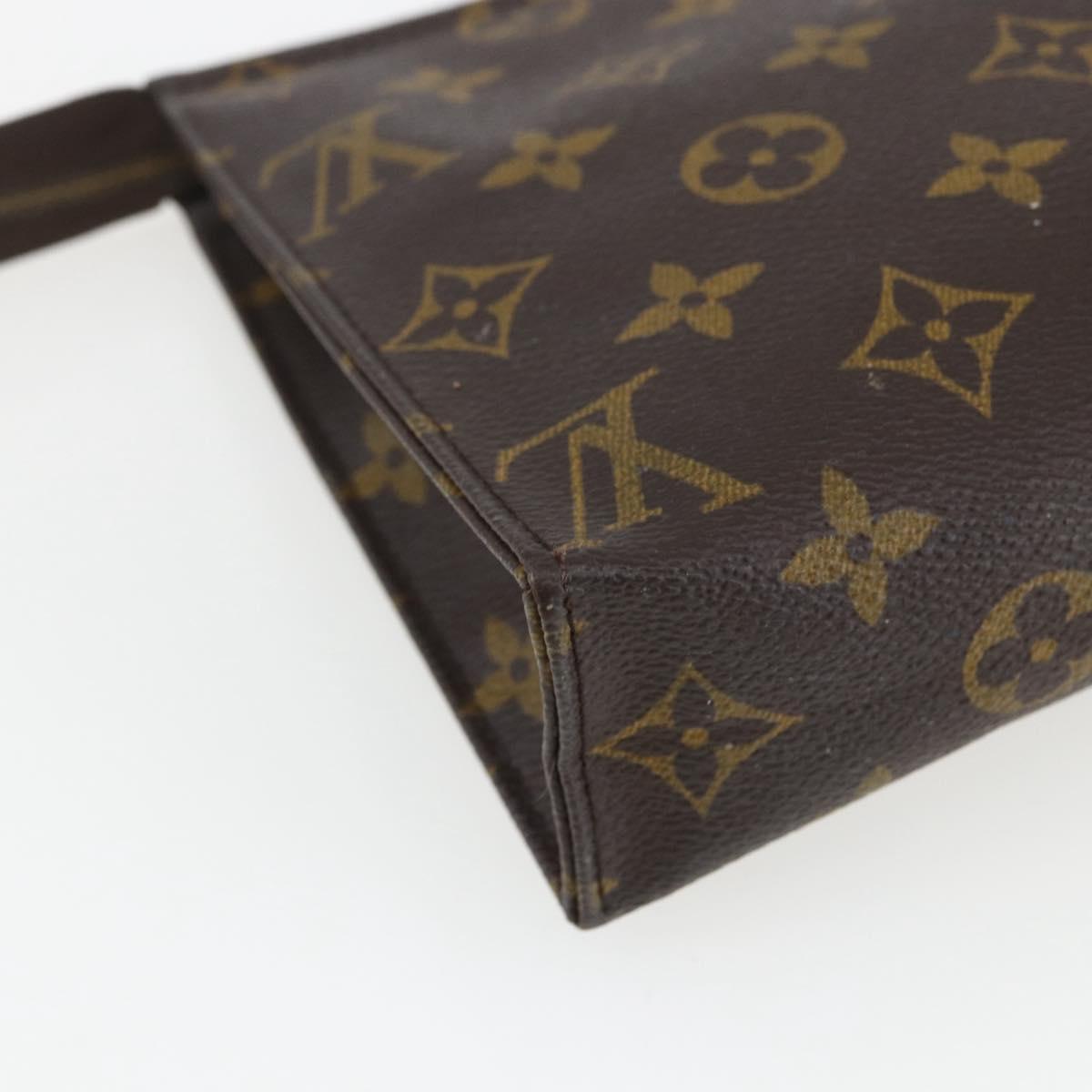 LOUIS VUITTON Monogram Poche Toilette 19 Pouch M47544 LV Auth 170581