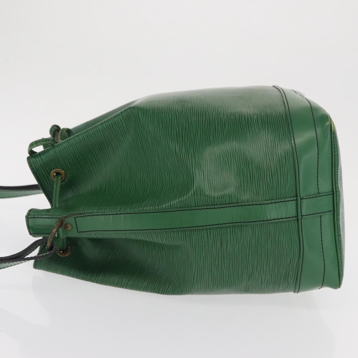 LOUIS VUITTON Epi Noe Shoulder Bag Green M44004 LV Auth 170593