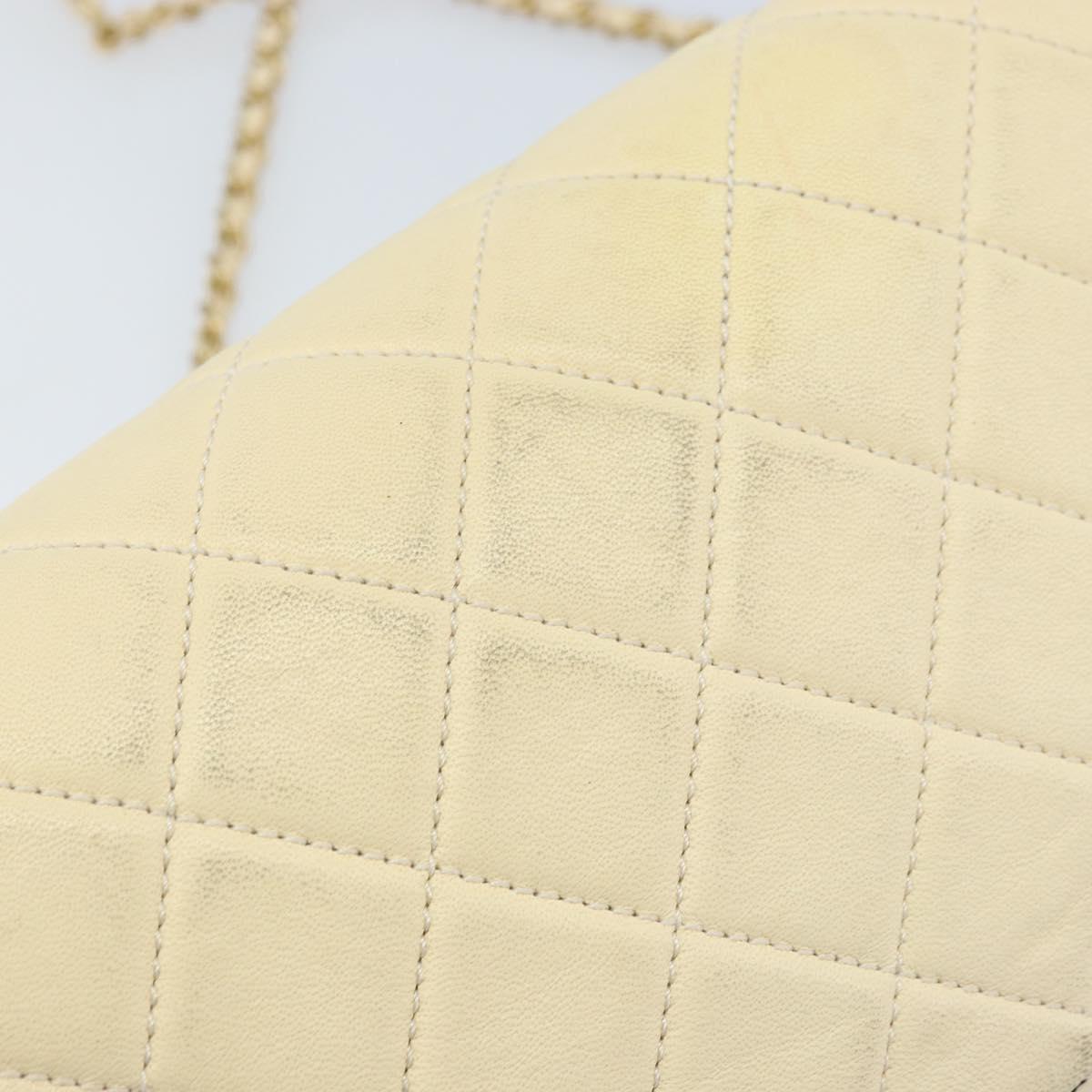 CHANEL Matelasse 22 Chain Shoulder Bag Lamb Skin Ivory Gold CC Auth 170660SAV