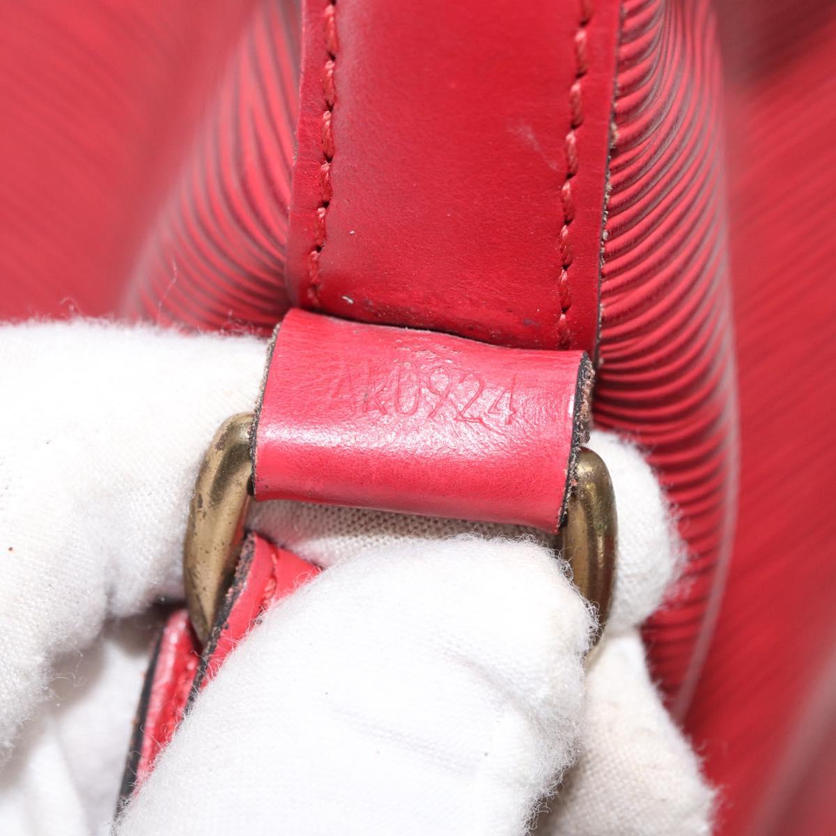 LOUIS VUITTON Epi Petit Noe Shoulder Bag Red M44107 LV Auth 170694