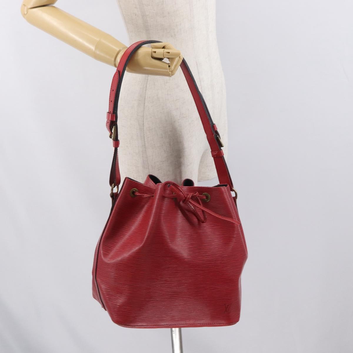 LOUIS VUITTON Epi Petit Noe Shoulder Bag Red M44107 LV Auth 170694