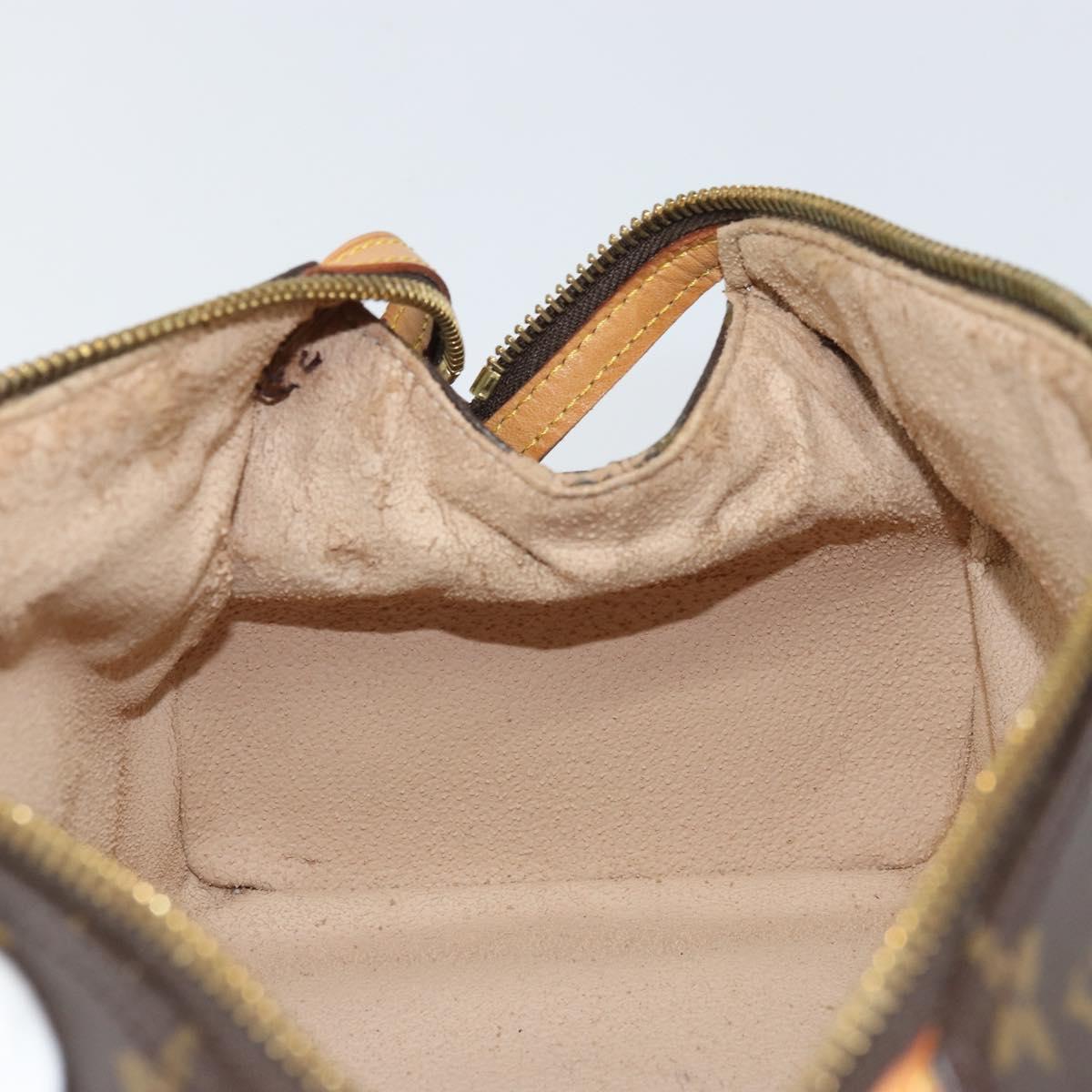 LOUIS VUITTON Monogram Trousse Patte Pression Cosmetic Pouch M47636 Auth 170753