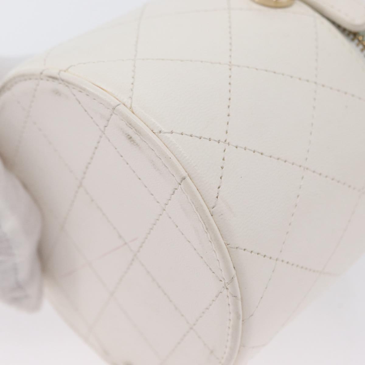 CHANEL Matelasse Chain Shoulder Bag Lamb Skin White Gold CC Auth 170857M