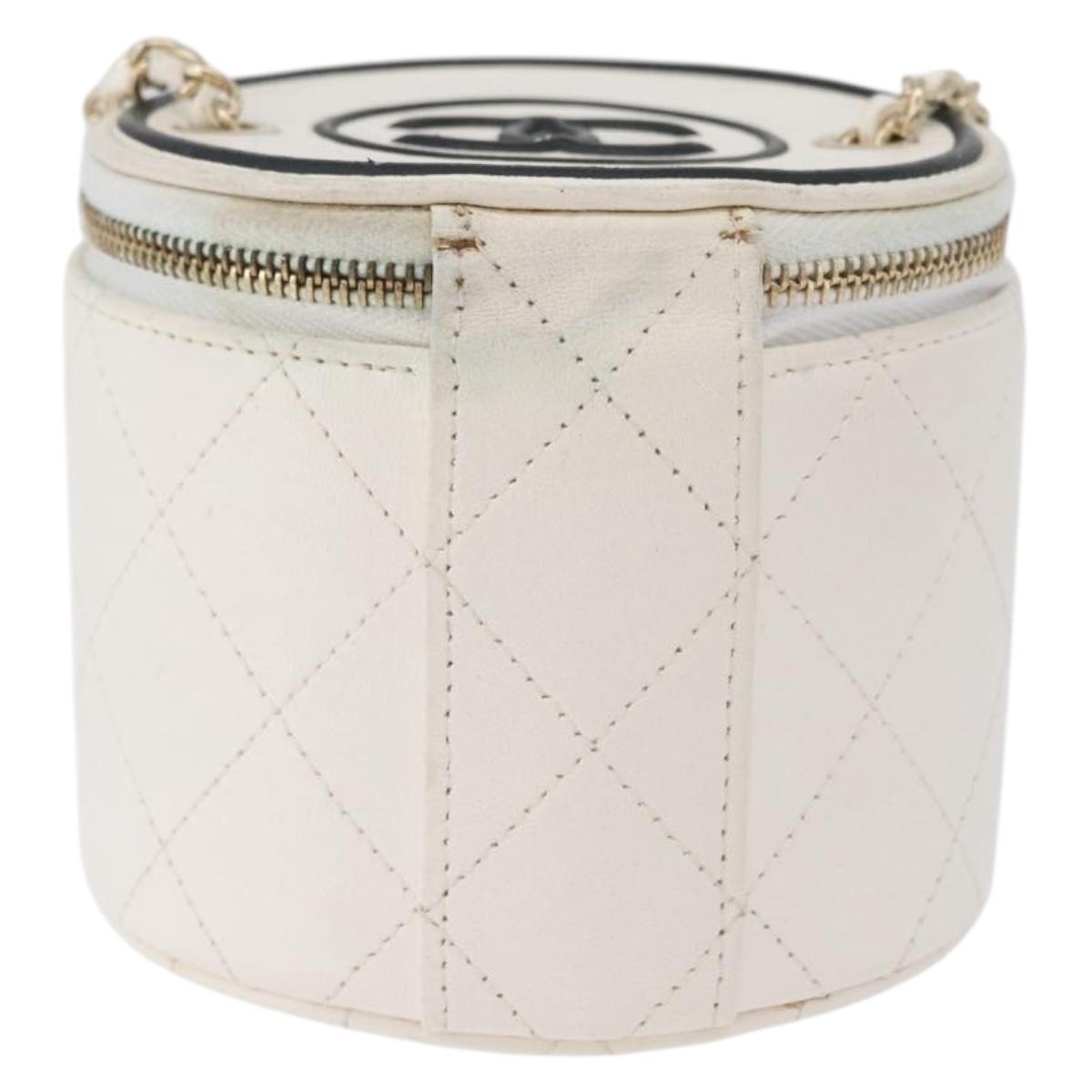 CHANEL Matelasse Chain Shoulder Bag Lamb Skin White Gold CC Auth 170857M