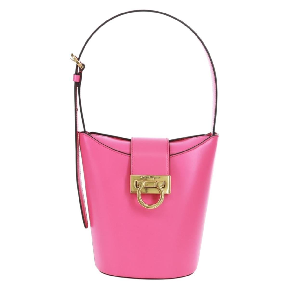 Salvatore Ferragamo Gancini Shoulder Bag Leather Pink Gold Auth 171099M