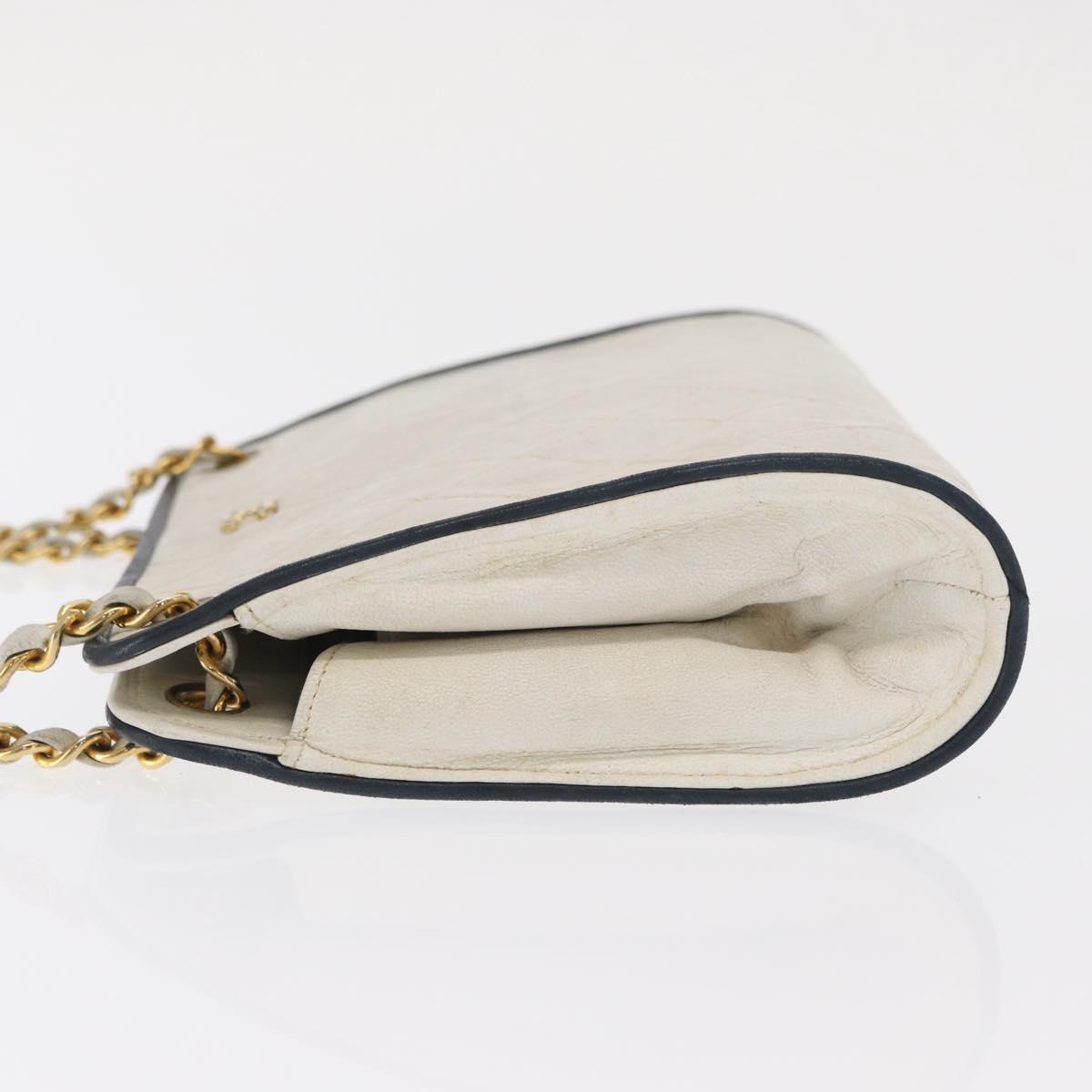CHANEL Matelasse Chain Shoulder Bag Leather White Gold CC Auth 171161