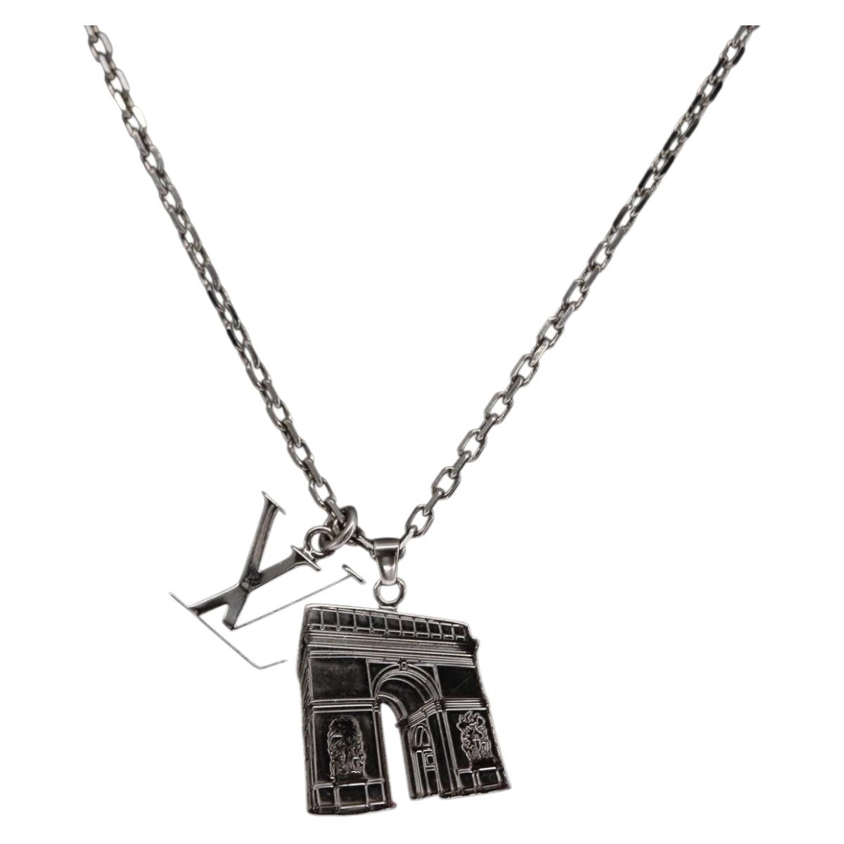 LOUIS VUITTON Collier Arc LV Printed Initials City Necklace M68262 Auth 171181M