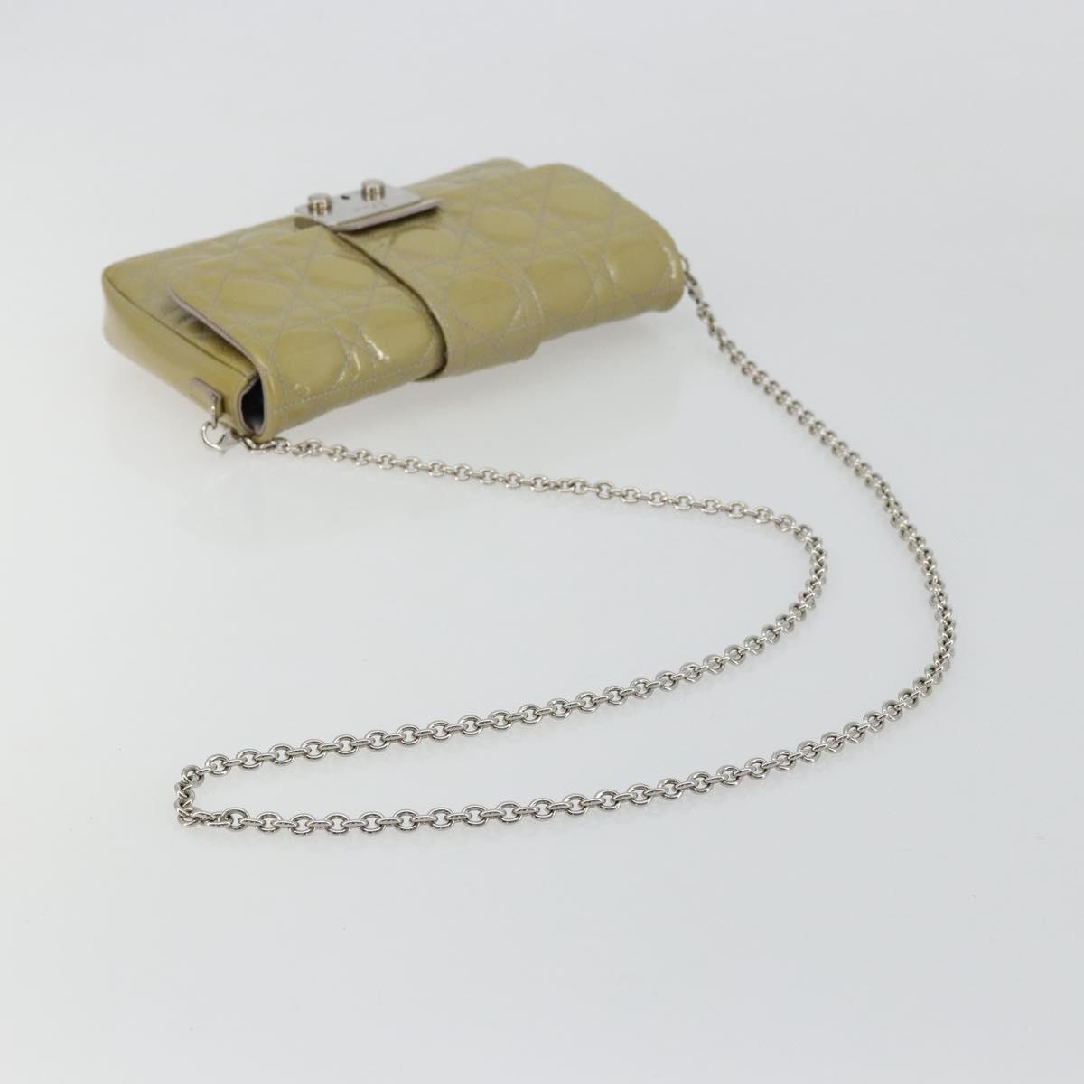 Christian Dior Chain Shoulder Bag Patent Leather Beige Silver Auth 171233