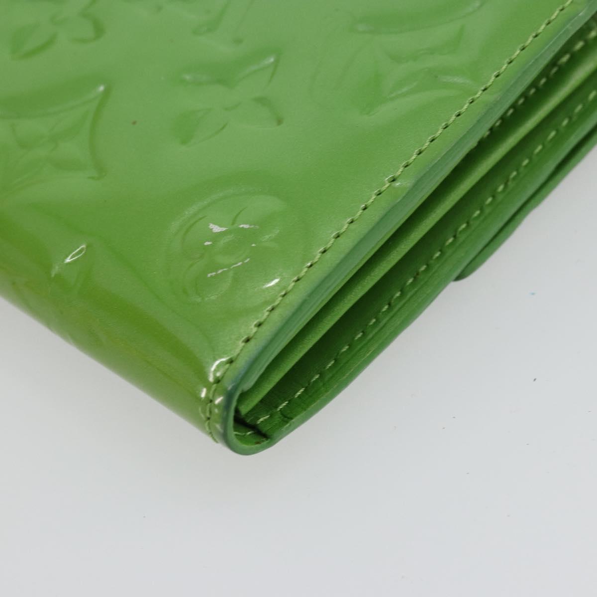 LOUIS VUITTON Vernis Portefeiulle Sarah Wallet Vert Tonic M93635 LV Auth 171237A