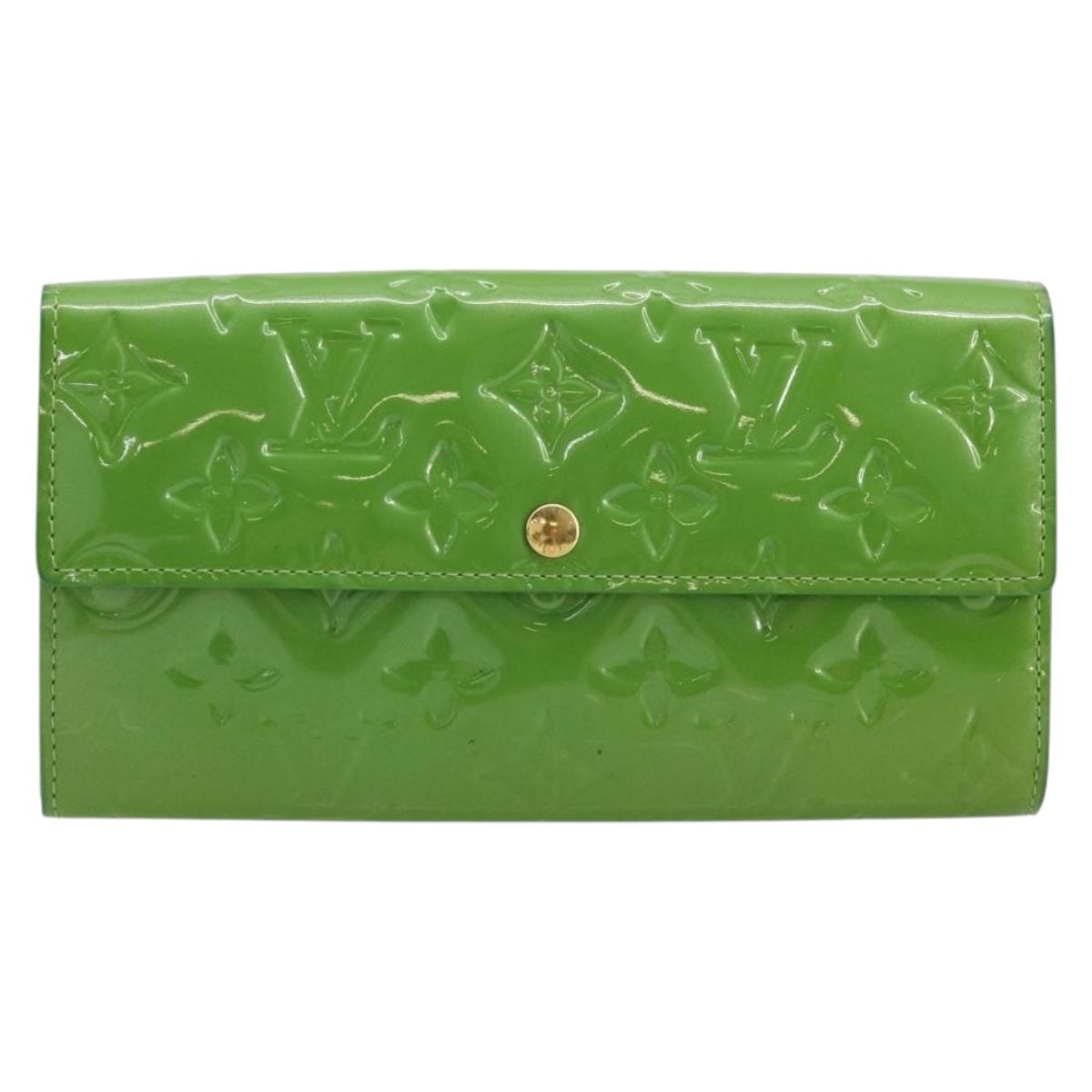 LOUIS VUITTON Vernis Portefeiulle Sarah Wallet Vert Tonic M93635 LV Auth 171237A