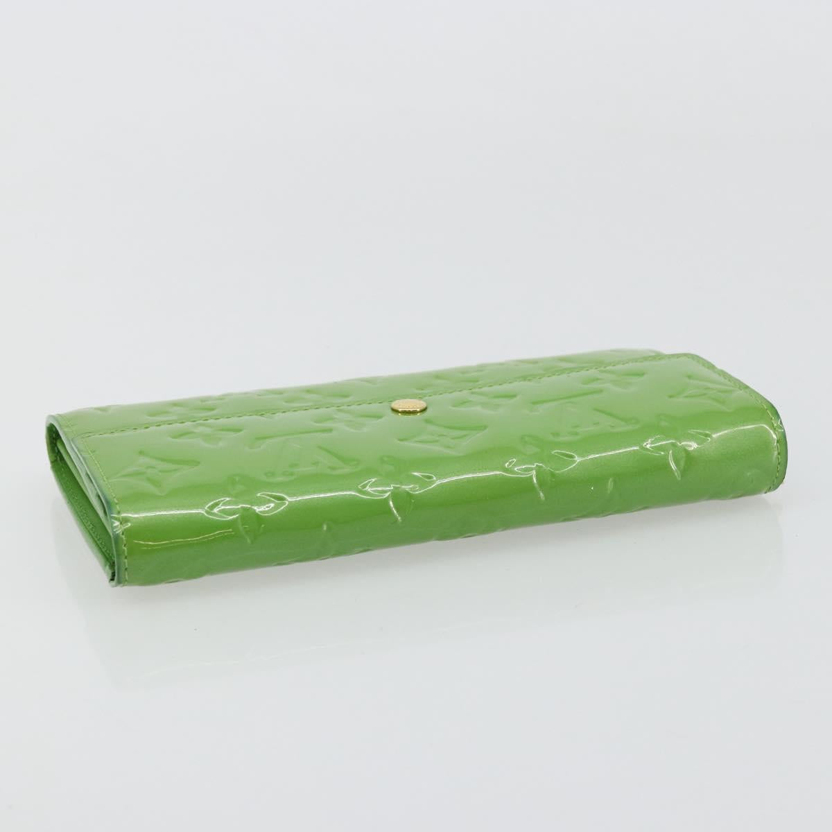 LOUIS VUITTON Vernis Portefeiulle Sarah Wallet Vert Tonic M93635 LV Auth 171237A