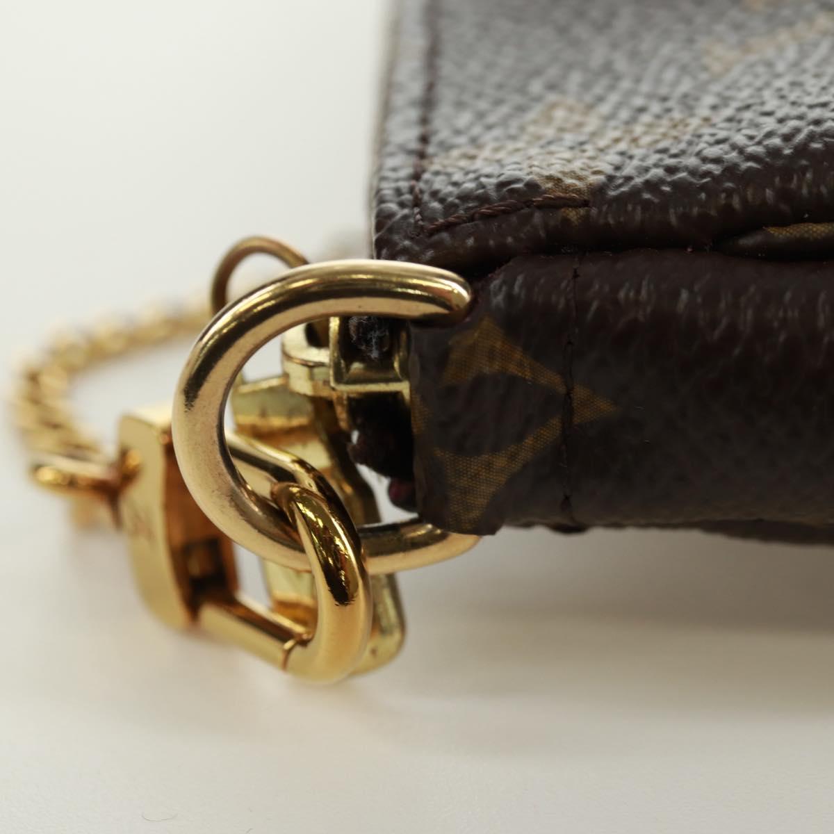 LOUIS VUITTON Monogram Ski Bear Mini Pochette Accessoires Pouch M67769 171332M