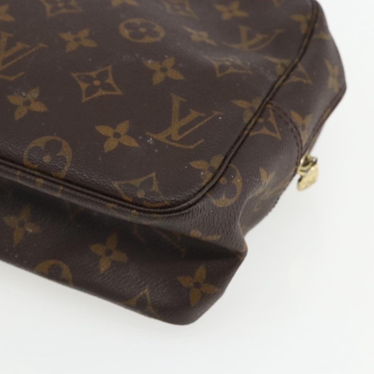 LOUIS VUITTON Monogram Trousse Toilette 28 Clutch Bag M47522 LV Auth 171362