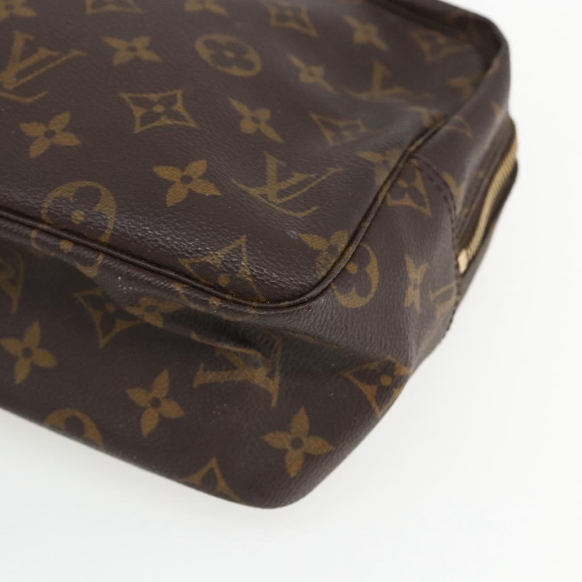 LOUIS VUITTON Monogram Trousse Toilette 28 Clutch Bag M47522 LV Auth 171362