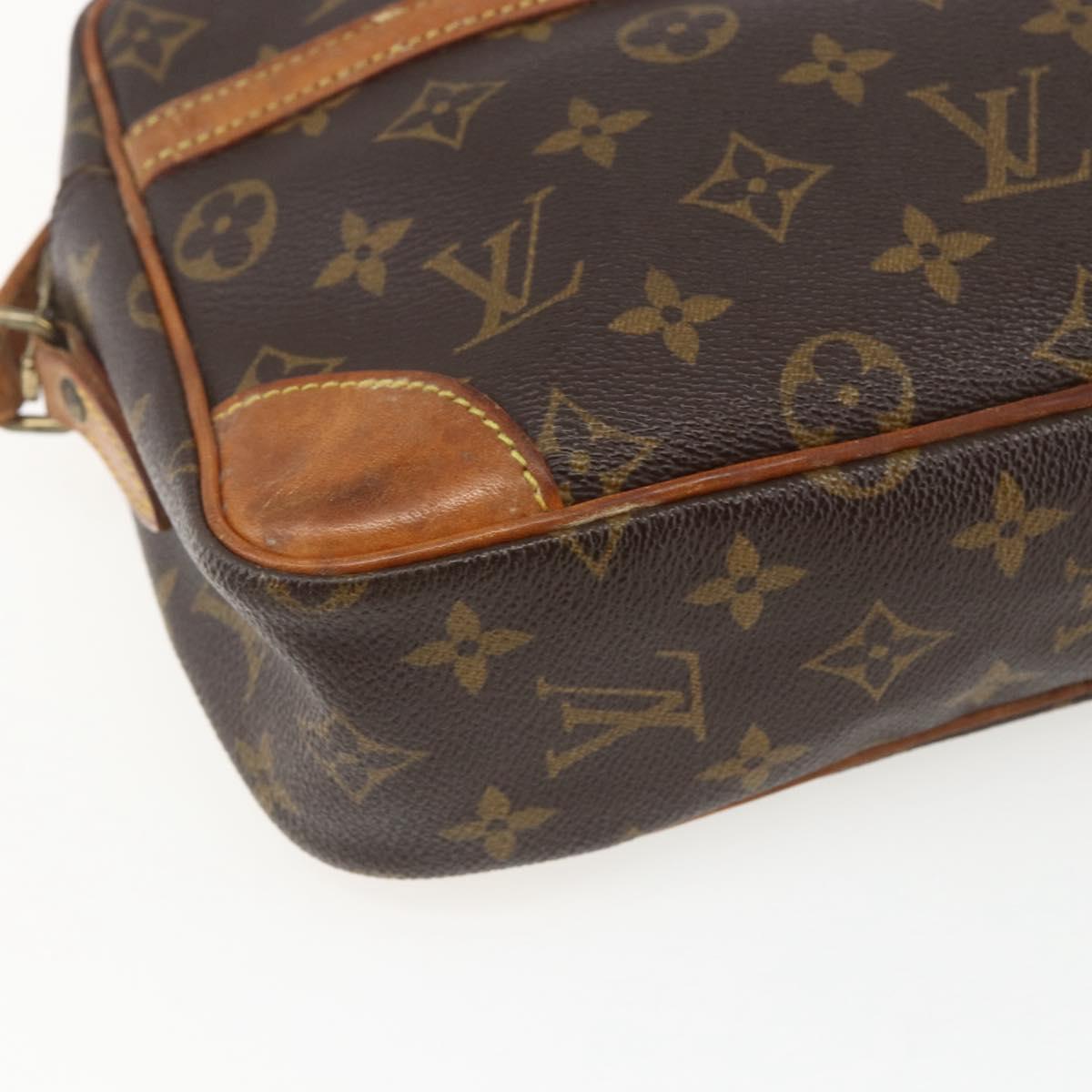 LOUIS VUITTON Monogram Trocadero 27 Shoulder Bag M51274 LV Auth 171415