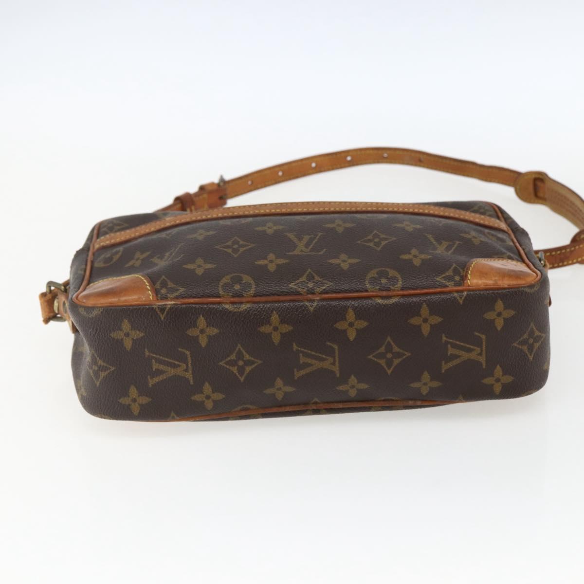 LOUIS VUITTON Monogram Trocadero 27 Shoulder Bag M51274 LV Auth 171415