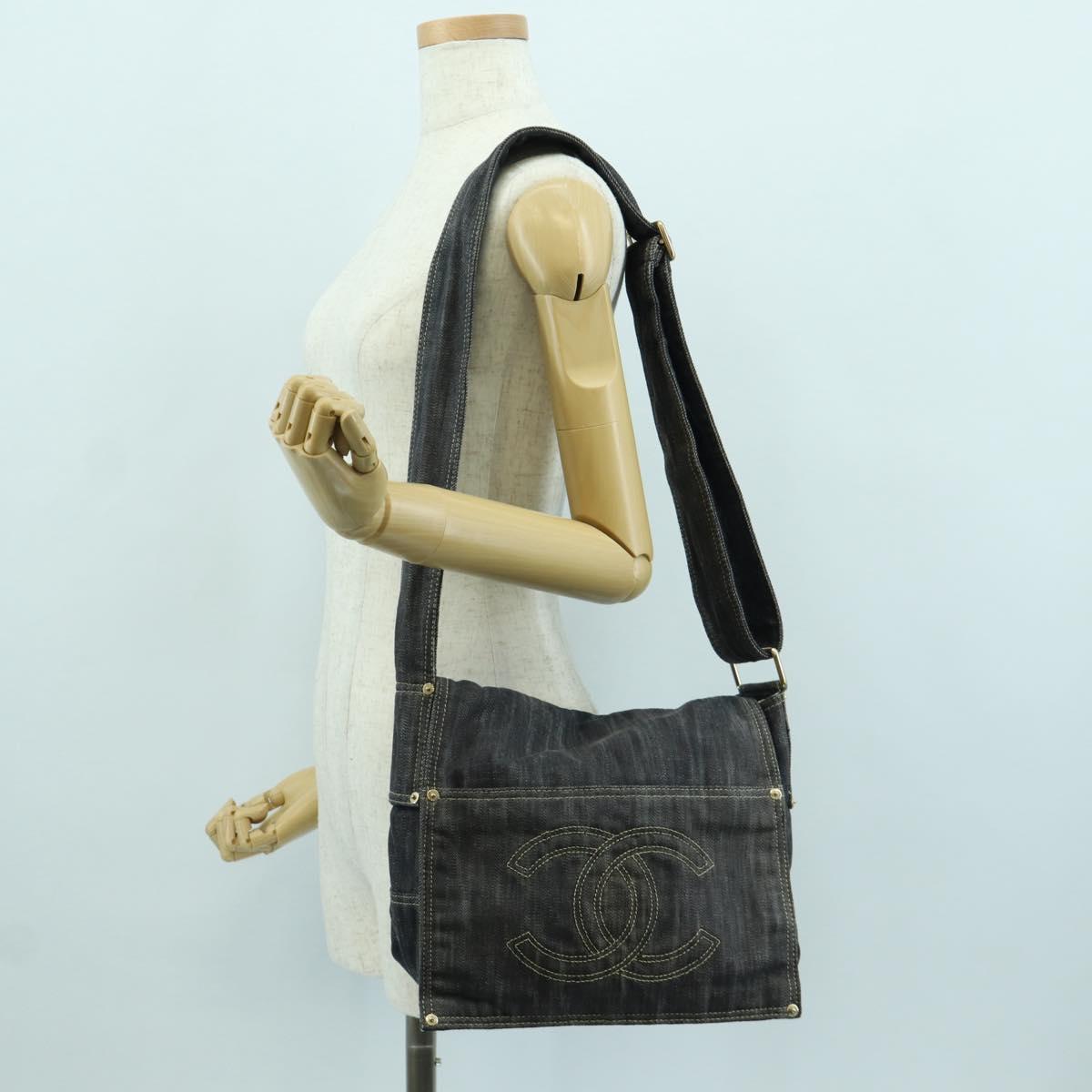 CHANEL COCO Mark Shoulder Bag Denim Navy Gold CC Auth 171512SAM