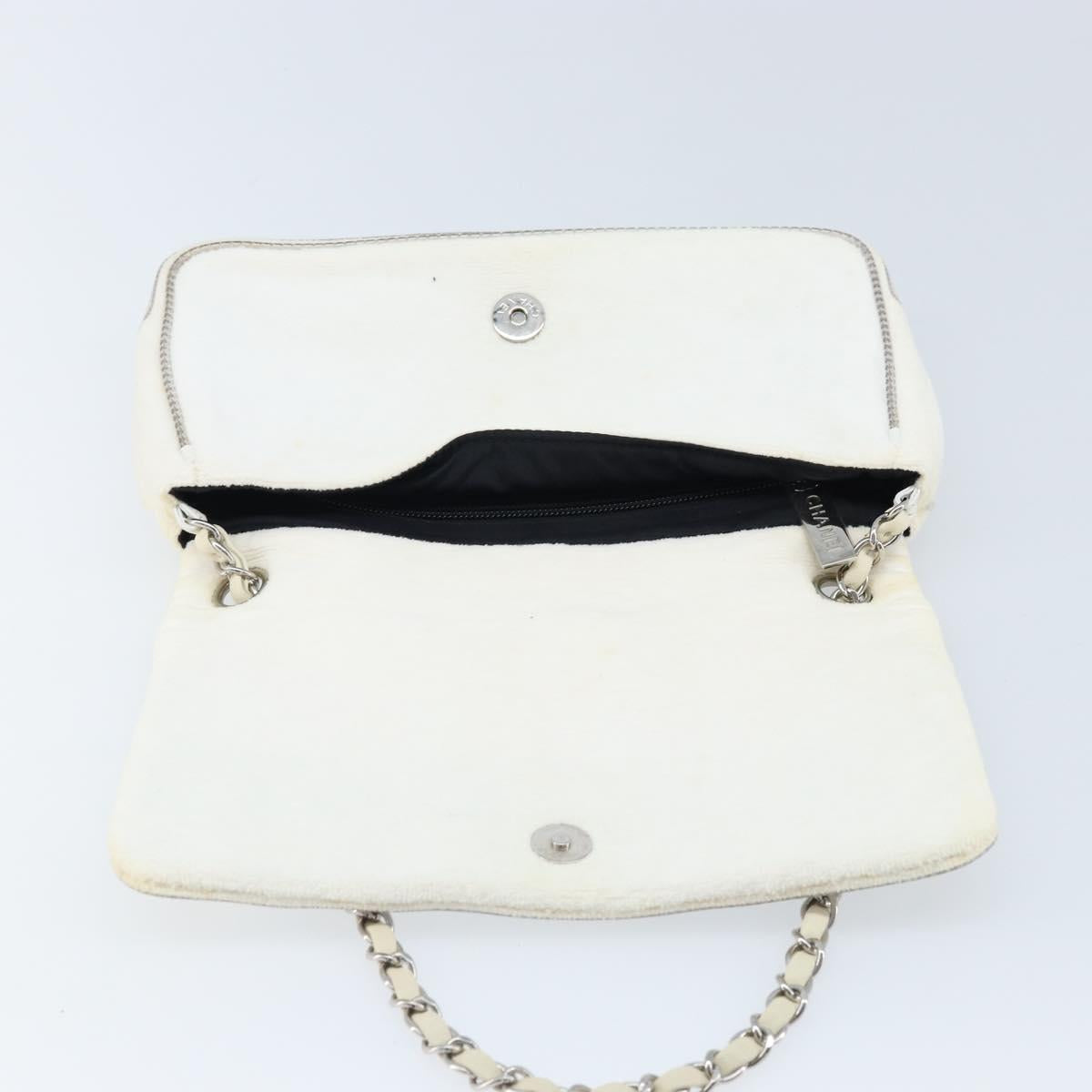 CHANEL Chain Shoulder Bag Pile White Silver CC Auth 171518A