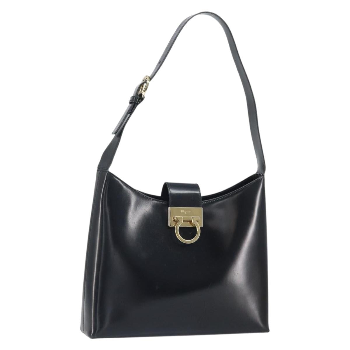 Salvatore Ferragamo Gancini Shoulder Bag Patent leather Gold Black Auth 171642