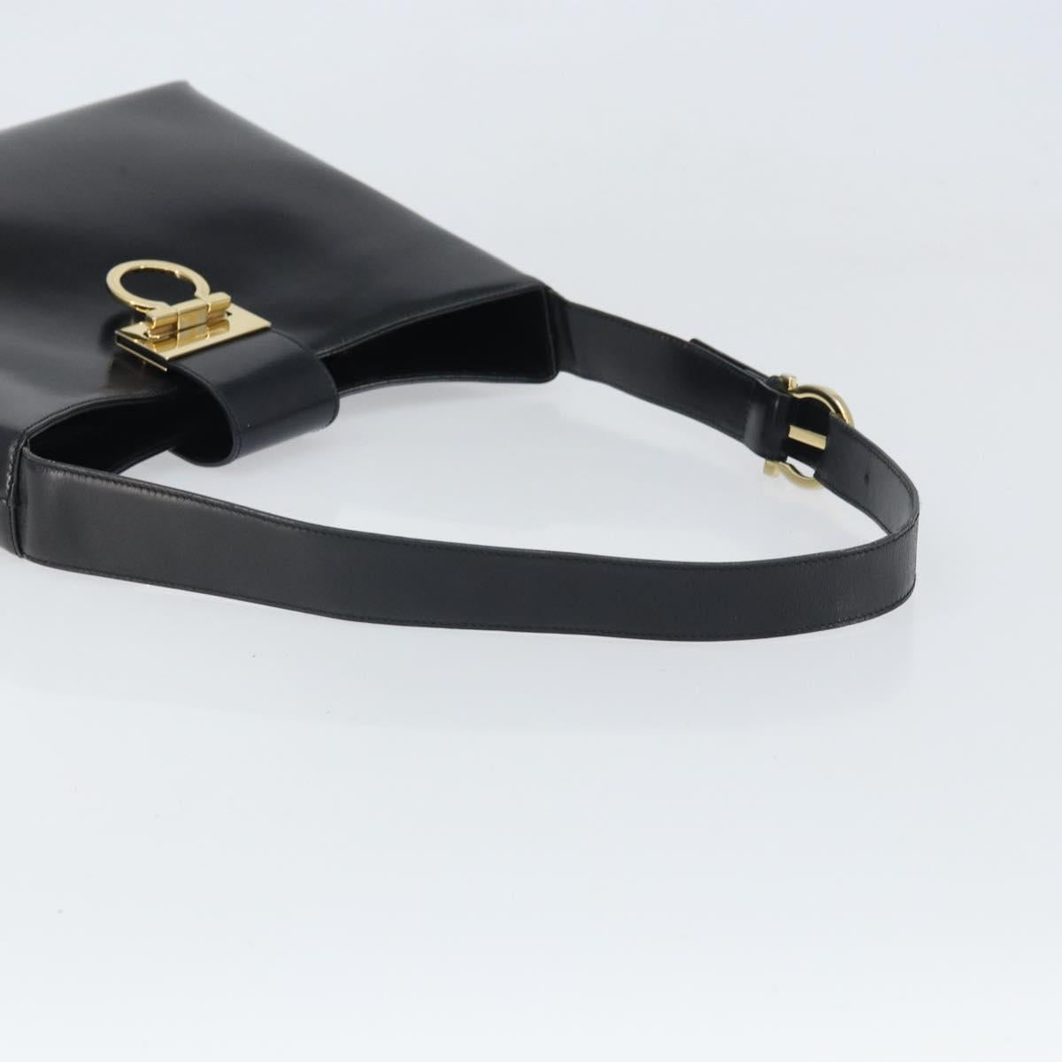 Salvatore Ferragamo Gancini Shoulder Bag Patent leather Gold Black Auth 171642
