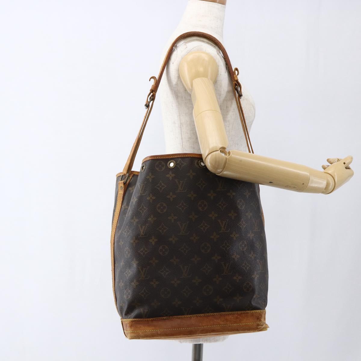 LOUIS VUITTON Monogram Noe Shoulder Bag M42224 LV Auth 171702
