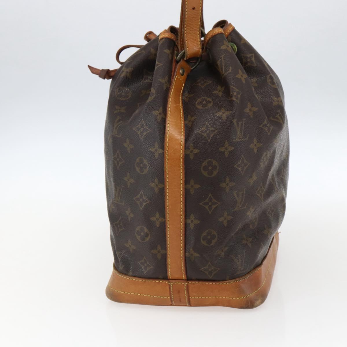 LOUIS VUITTON Monogram Noe Shoulder Bag M42224 LV Auth 171703A
