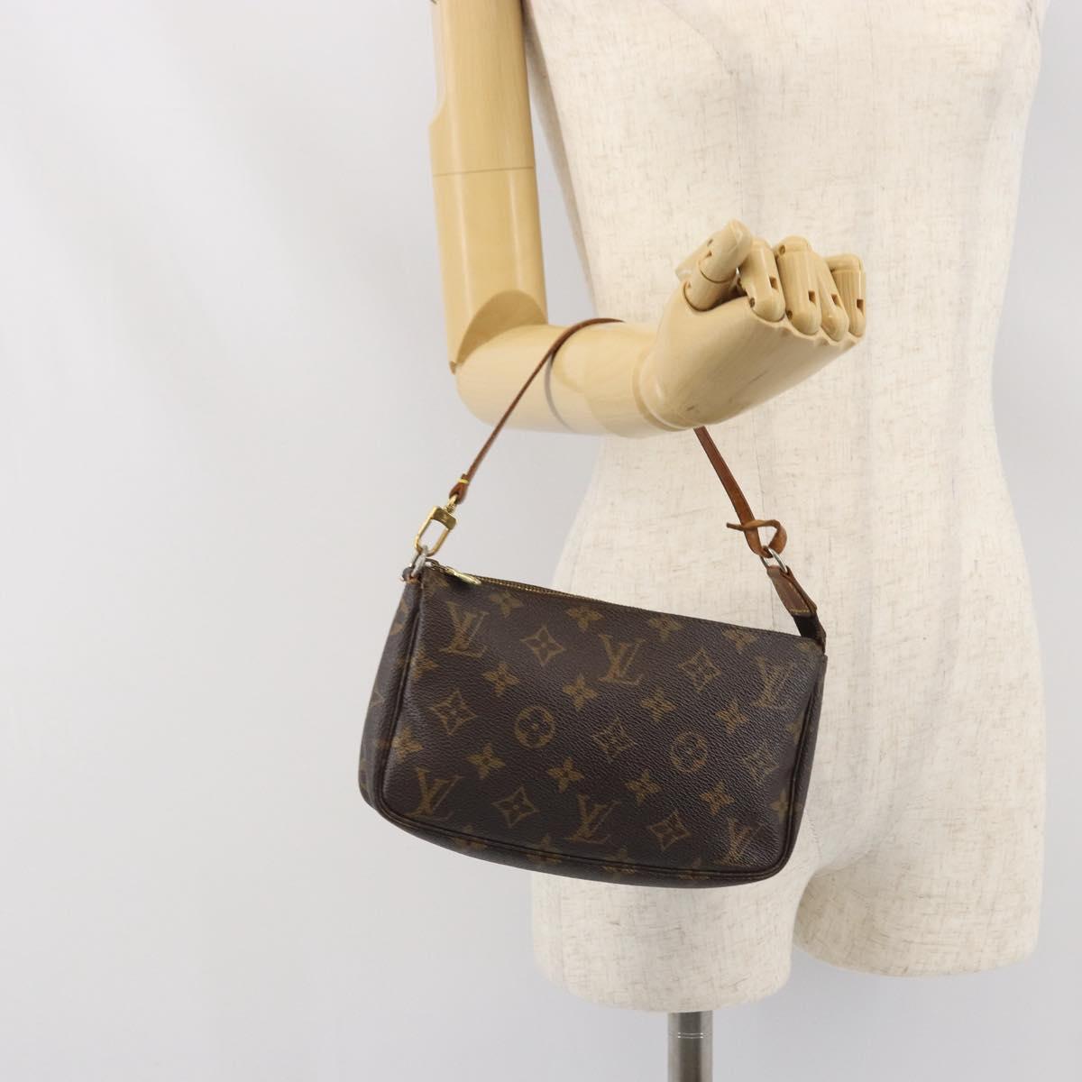 LOUIS VUITTON Monogram Pochette Accessoires Pouch M51980 LV Auth 171804A
