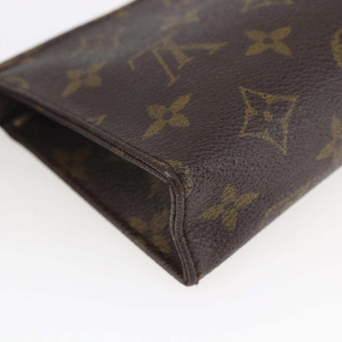 LOUIS VUITTON Monogram Poche Toilette 15 Pouch M47546 LV Auth 171880