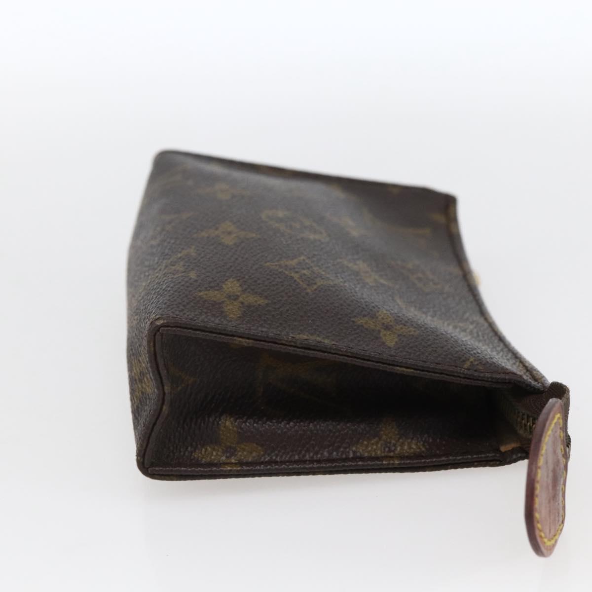 LOUIS VUITTON Monogram Poche Toilette 15 Pouch M47546 LV Auth 171880