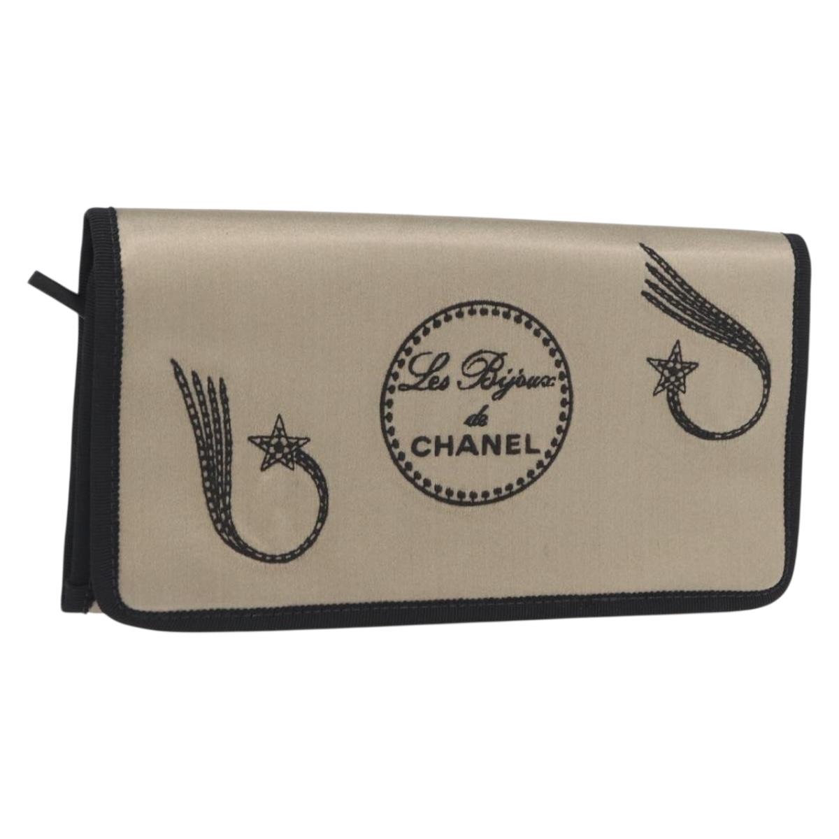 CHANEL Jewelry Pouch Satin Gold CC Auth 172027